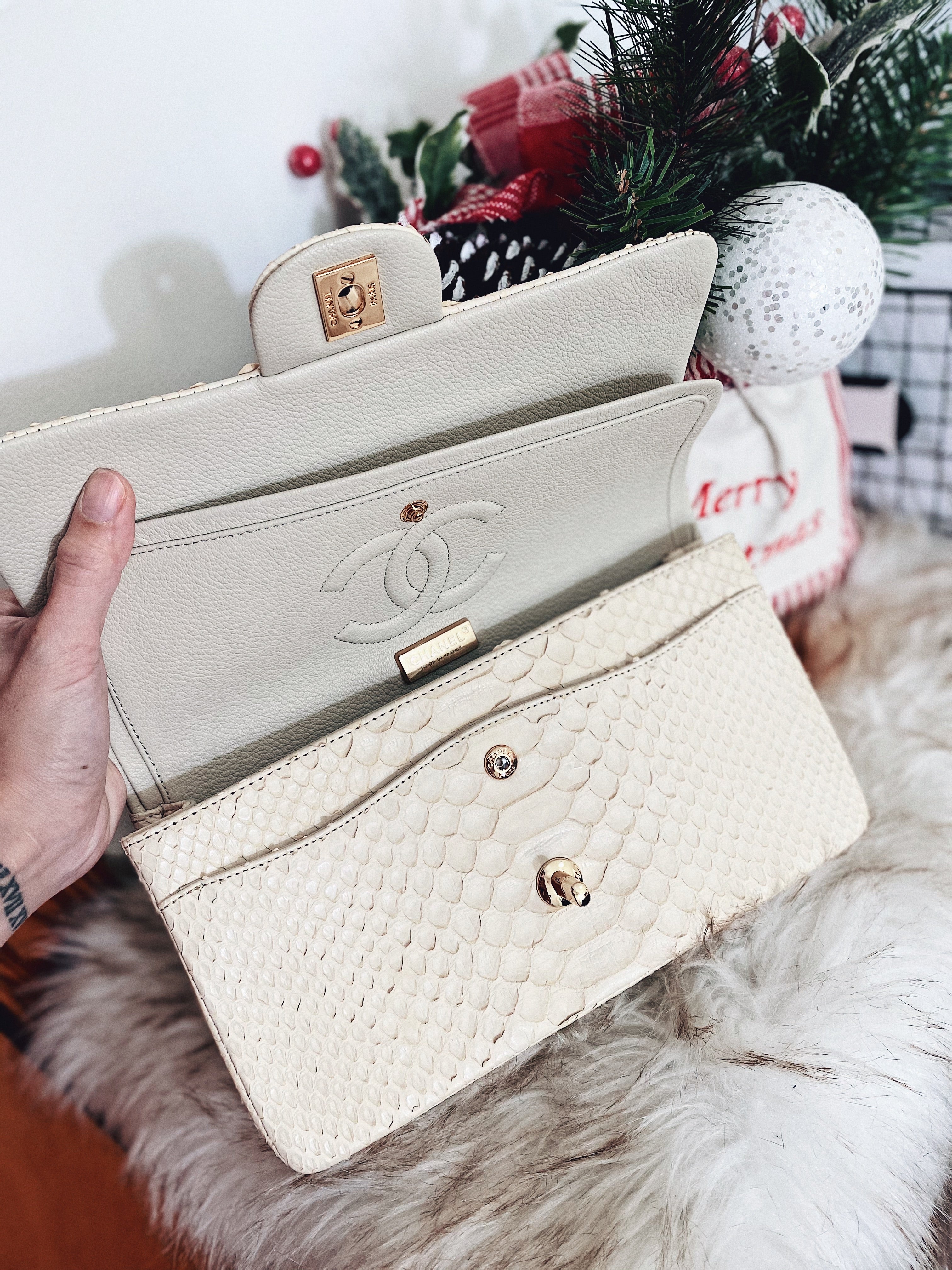 [TOP] CHANEL Classic Flap Bag True Python Leather Medium 25.5cm