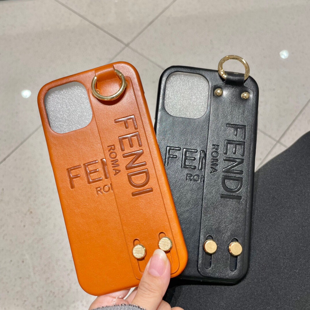 [TOP] FENDI Iphone case - 2 Color