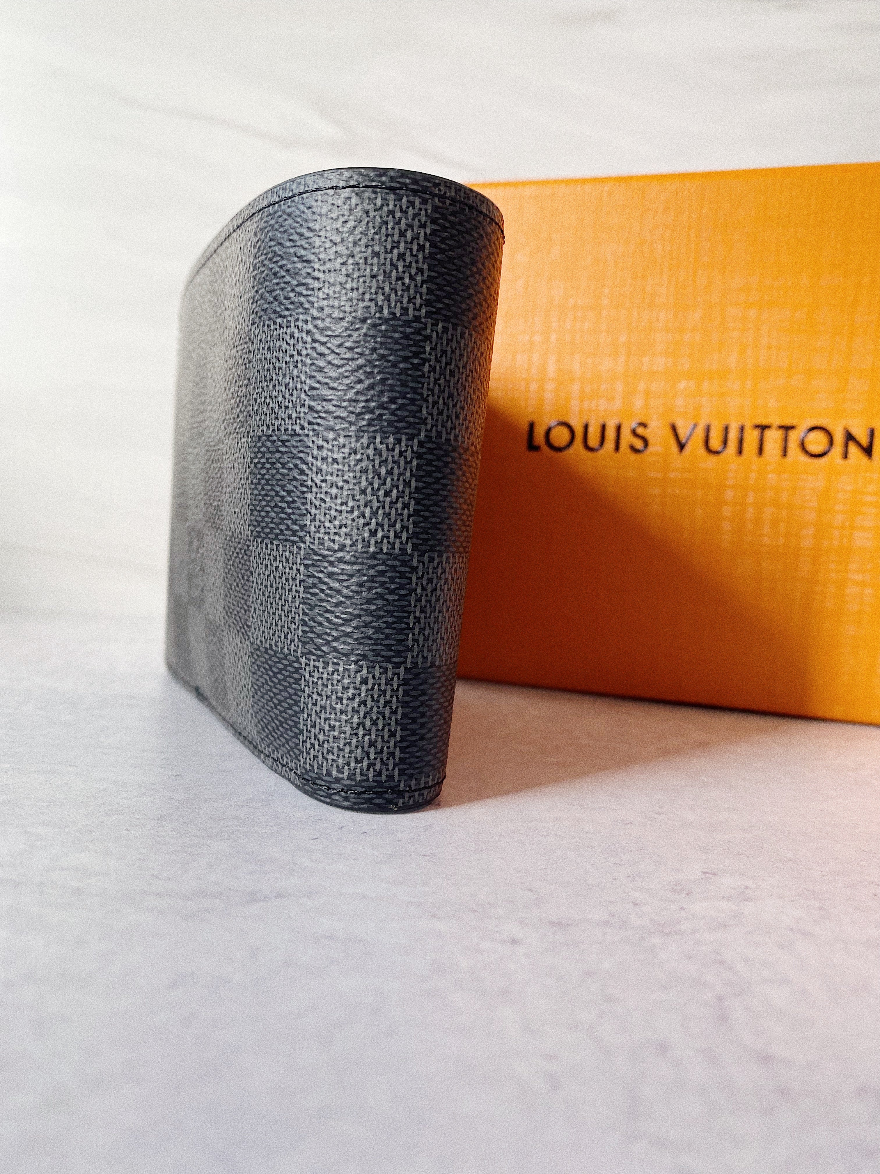 [TOP] Louis Vuitton LV L*uis V*itton Damier Ebene Marco Wallet - Black