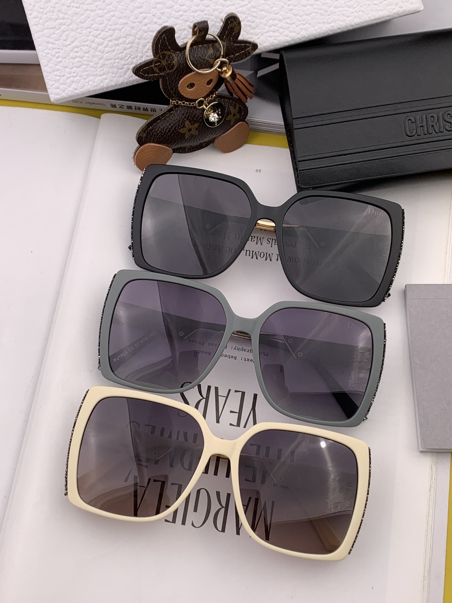 [TOP] Christian Dior Sunglasses  - 3 Color