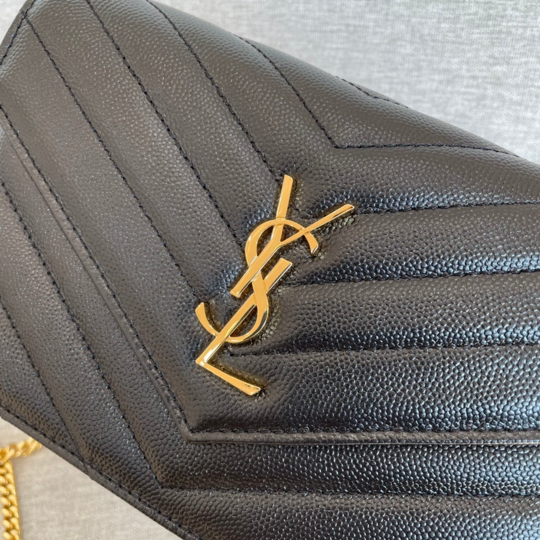 [TOP] Yves Saint Laurent YSL Envelope WOC Bag 19cm - Black