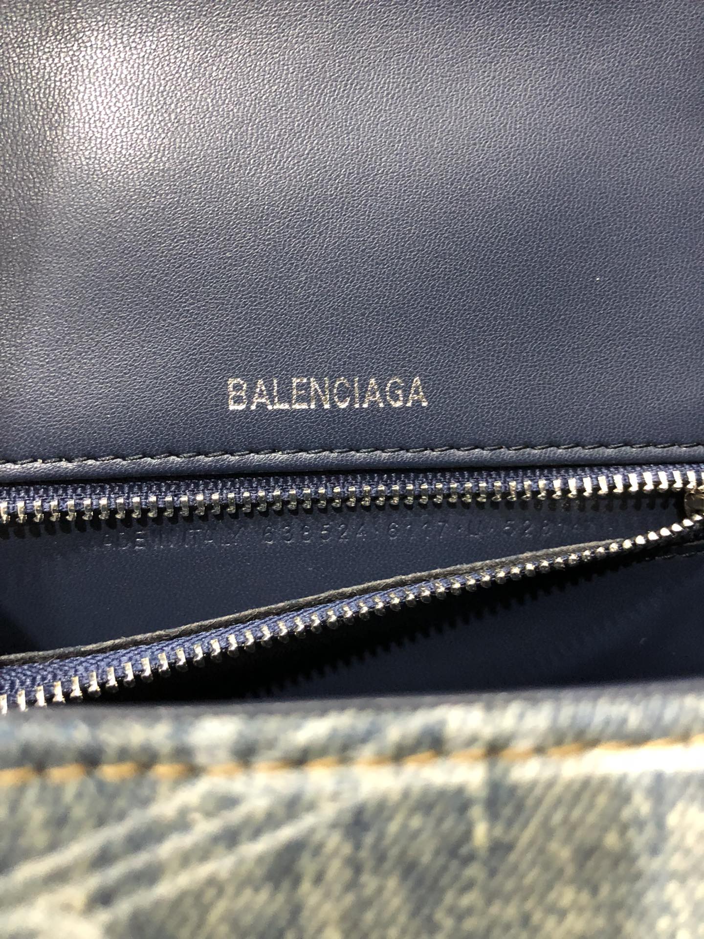 [TOP] BALENCIAGA Cowboy Hourglass Bag 19/23cm - Blue