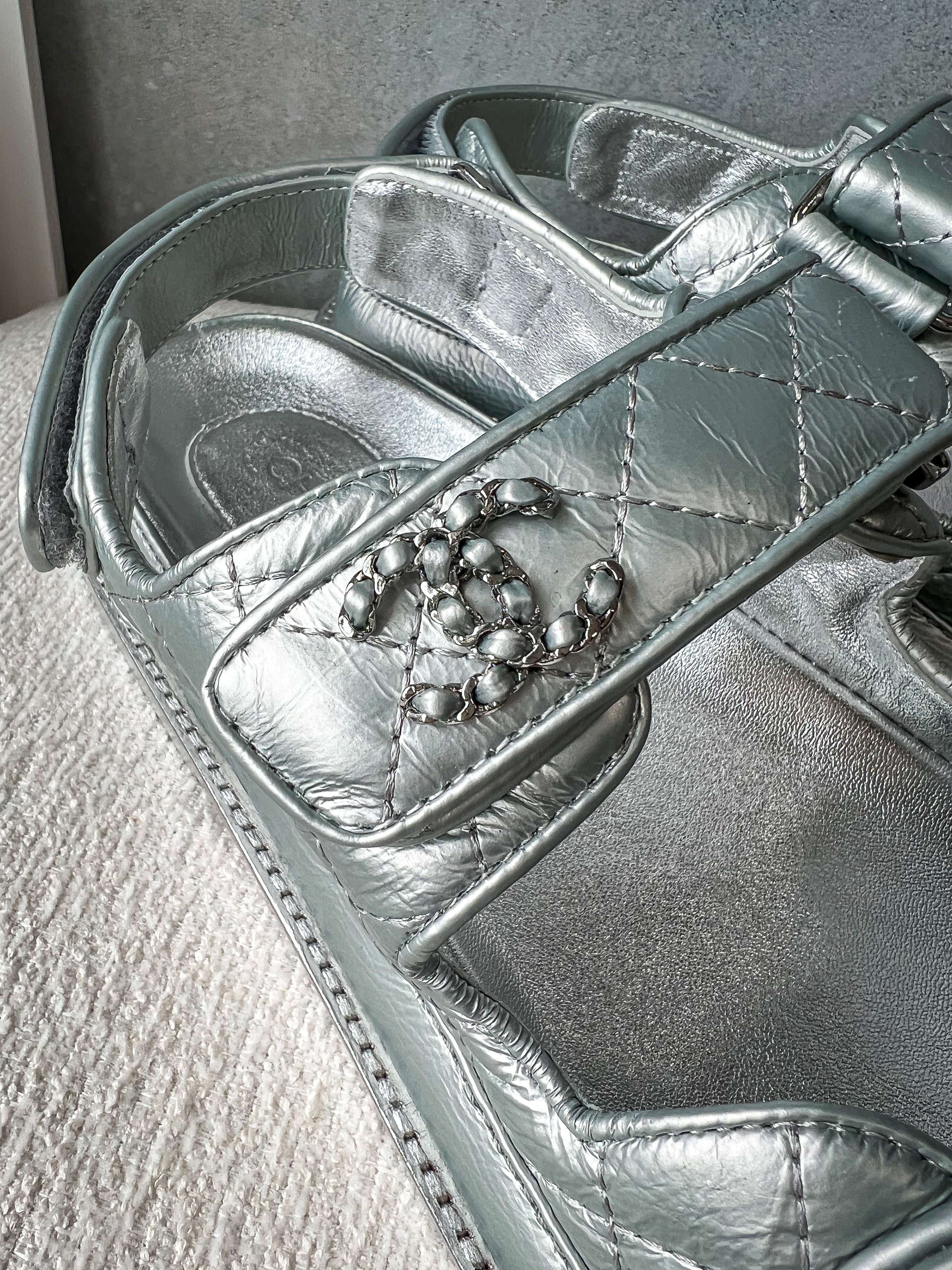 [TOP] CHANEL Dad Sandals - Metallic Silver