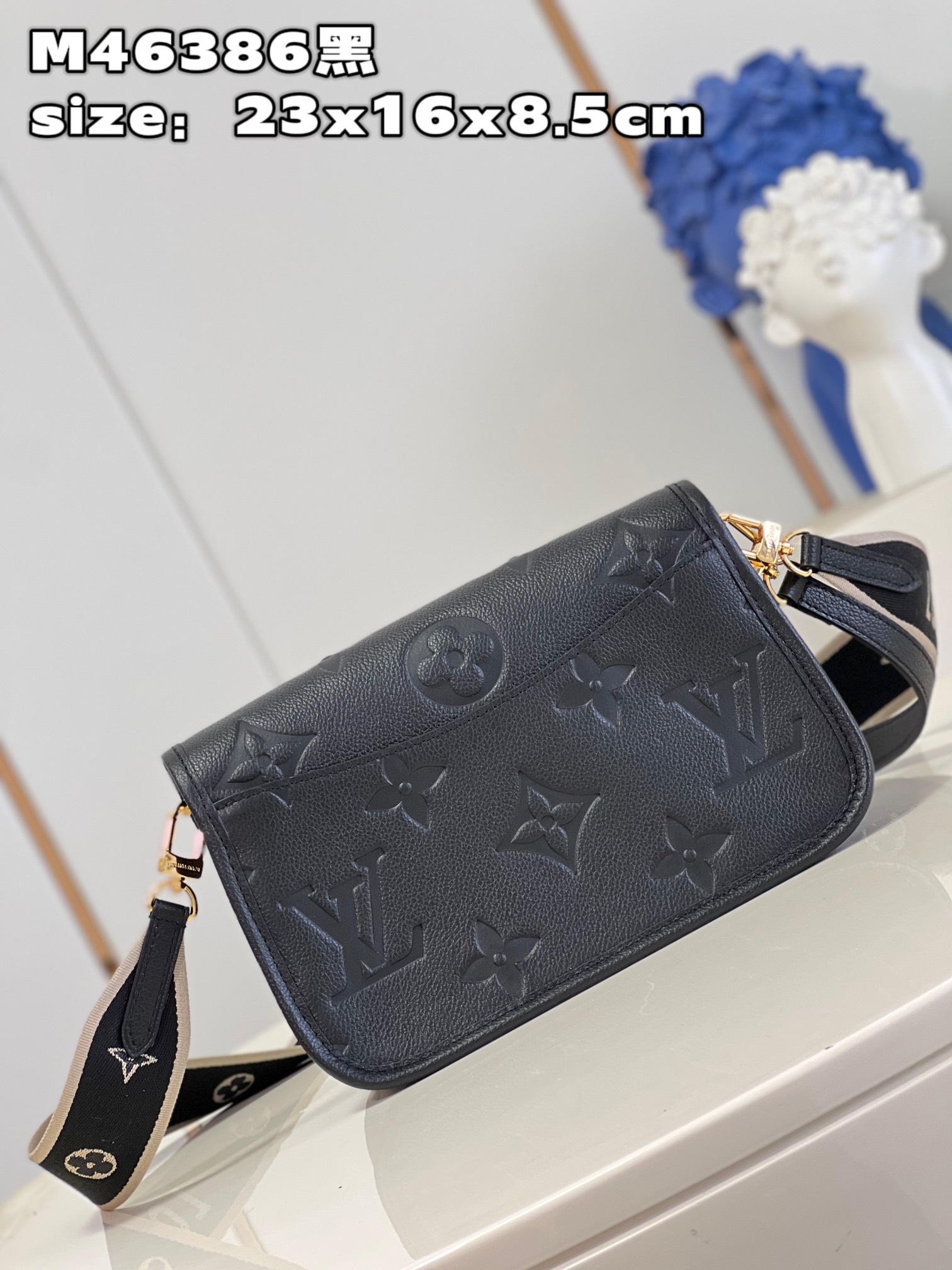 [TOP] Louis Vuitton LV Monogram Empreinte Diane Bag 23 x 16 x 8.5CM- Black