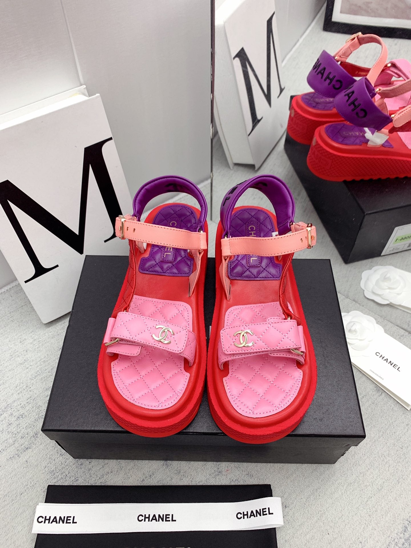 [TOP] CHANEL Open Toes Platform Dad Sandals - Pink/Red/Purple/Orange