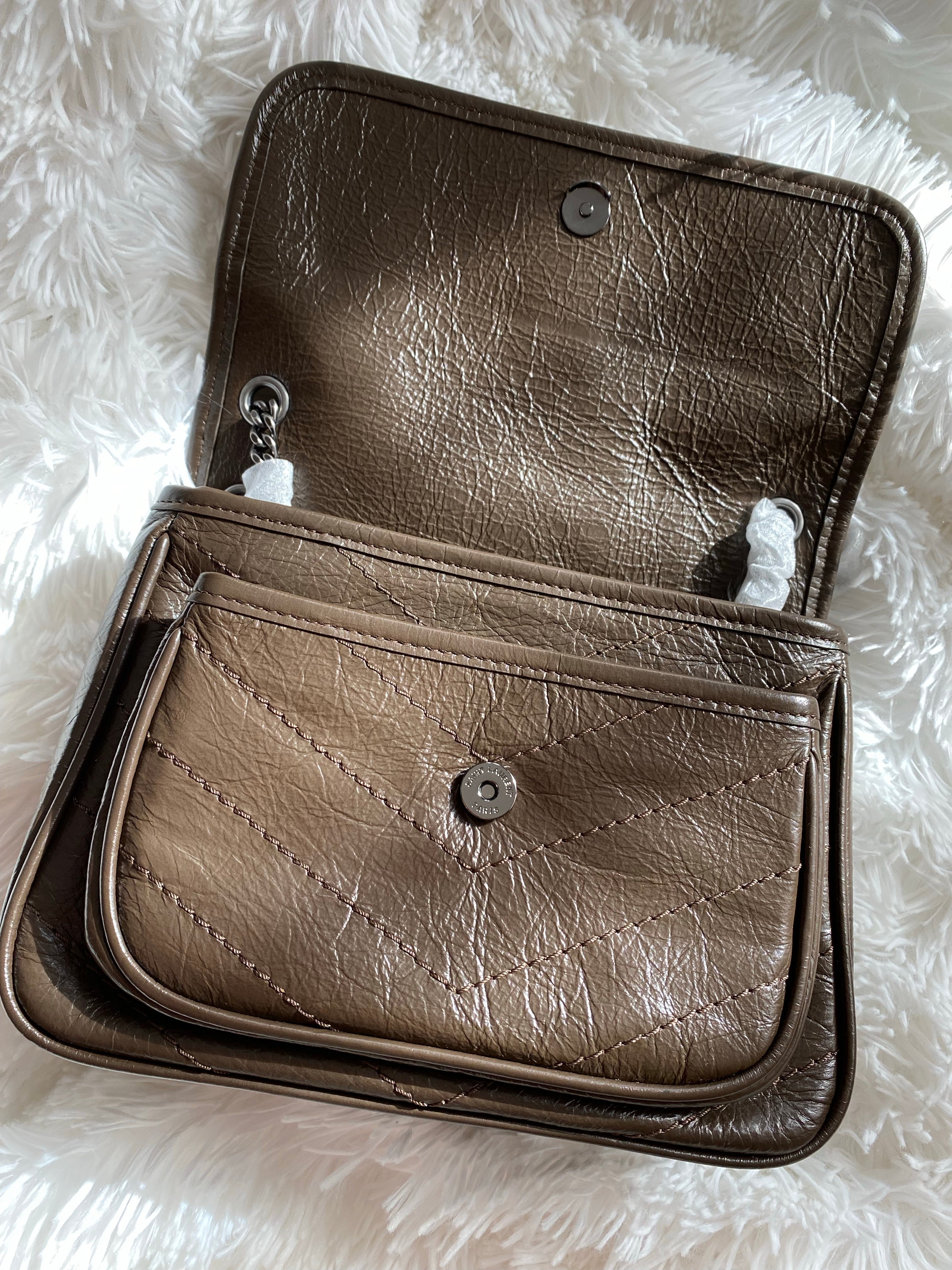 [TOP] Yves Saint Laurent YSL Nikki Small Bag Wrinkle Leather - Dark Green