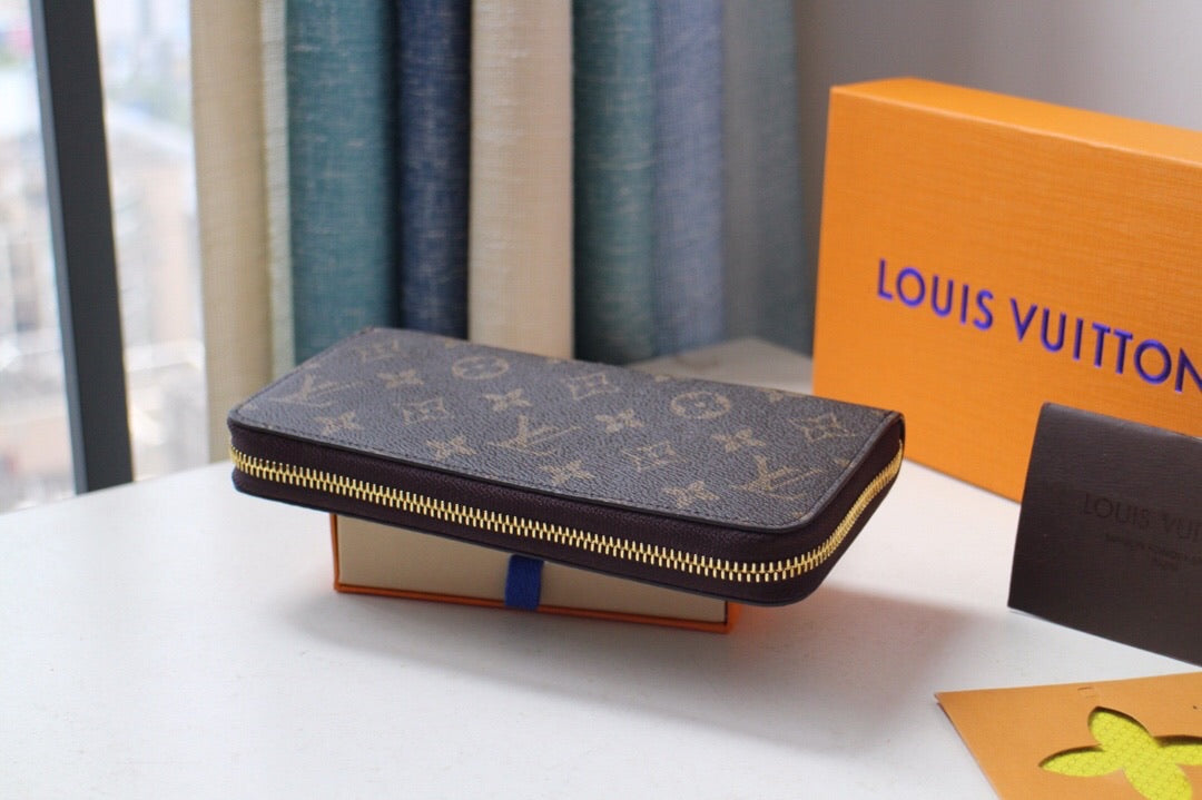 [TOP] Louis Vuitton LV LV Zippy Wallet Monogram - Pink