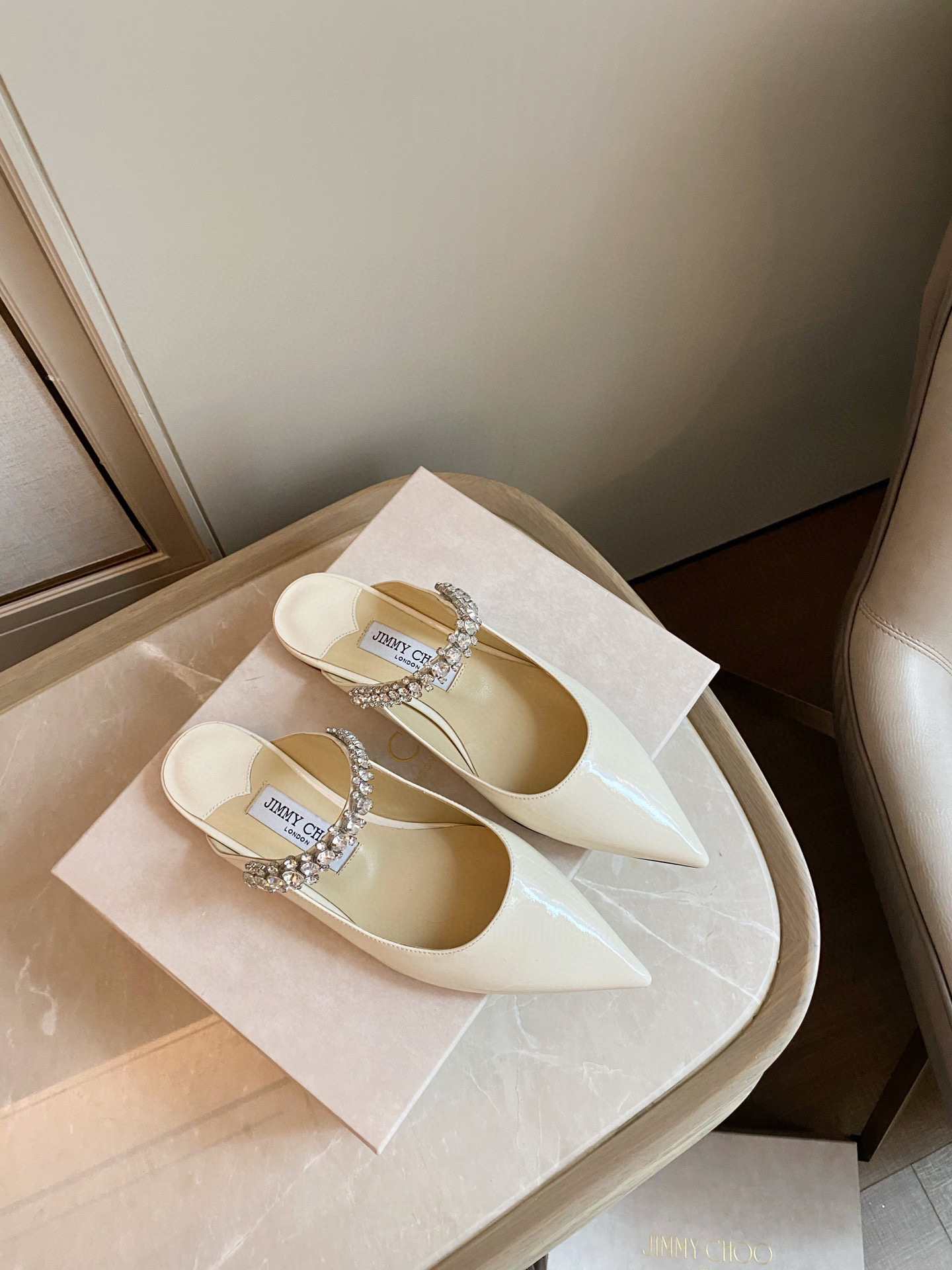 [TOP] Jimmy Choo Bing Flat Crystal - 4 Colours