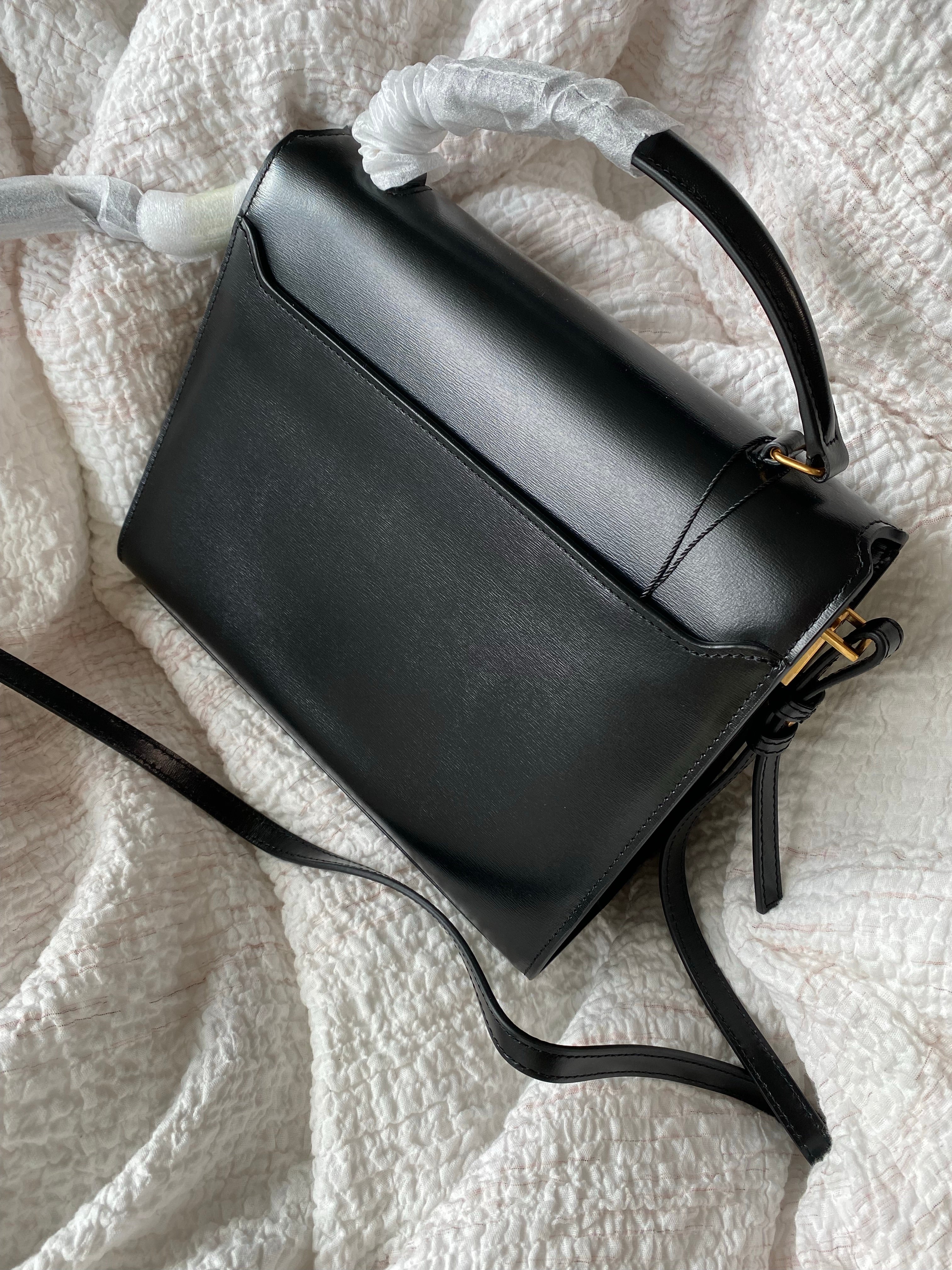 [TOP] Yves Saint Laurent YSL Cassandra Medium Bag - Black