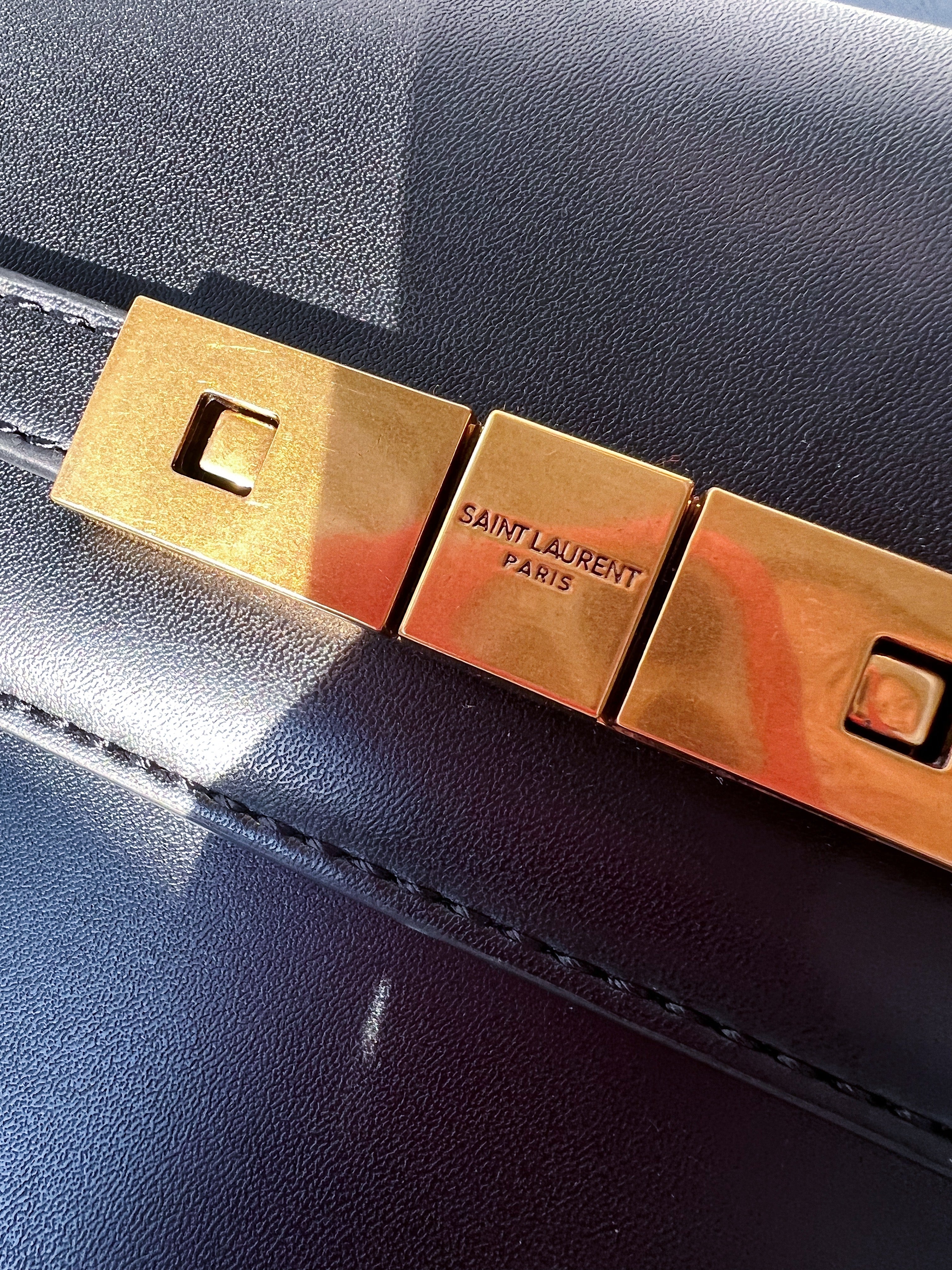 [TOP] Yves Saint Laurent YSL Manhattan Black Bag