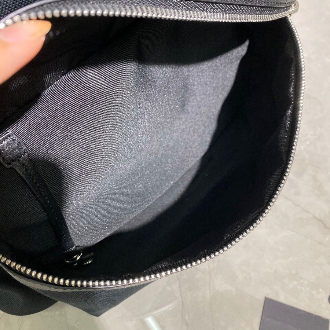 [TOP] Yves Saint Laurent YSL Canvas City Backpack - Black