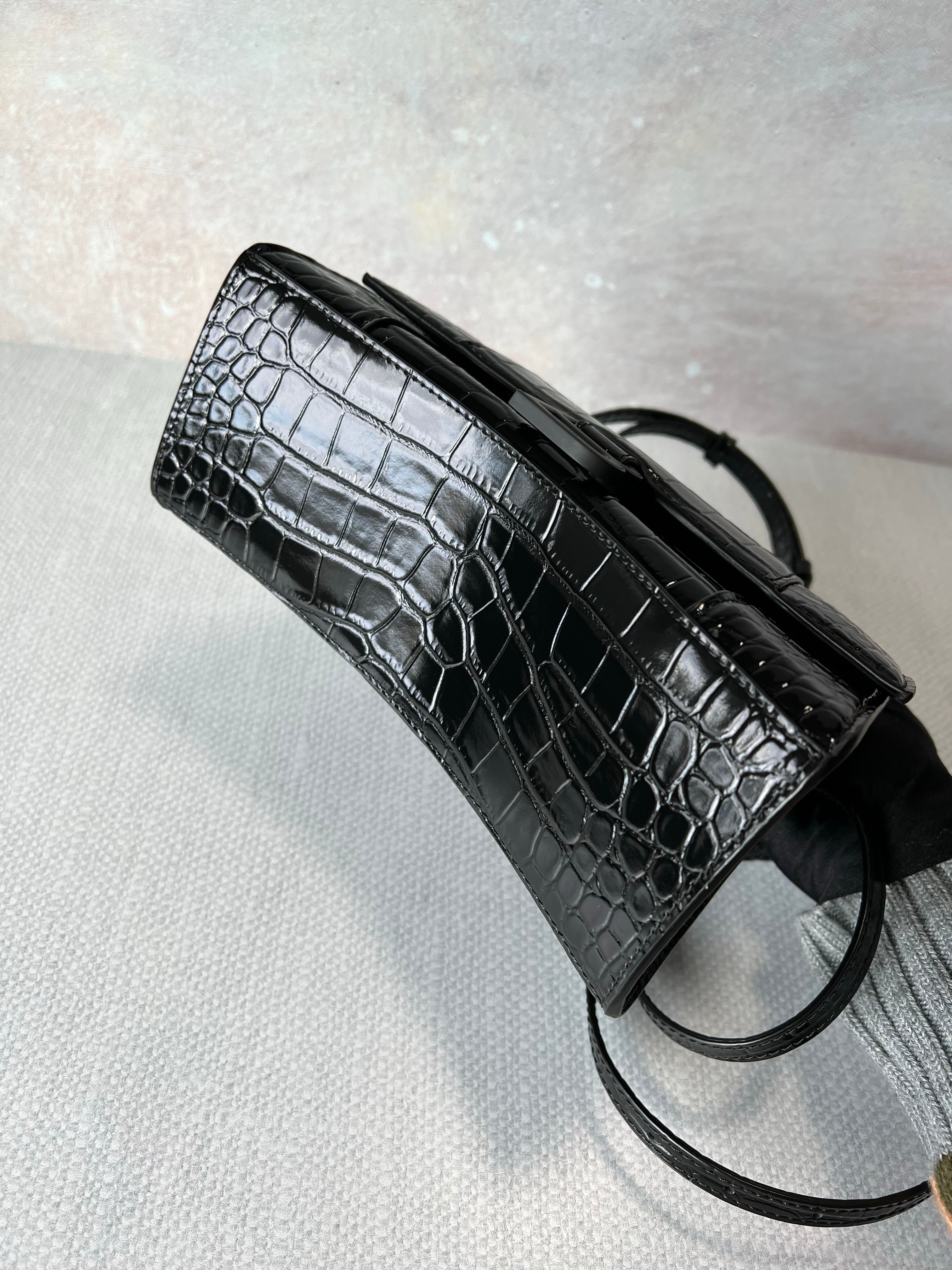 [TOP] BALENCIAGA Hourglass Crocodile-Print Cowhide Small Bag 23x14x10cm - Black on Black