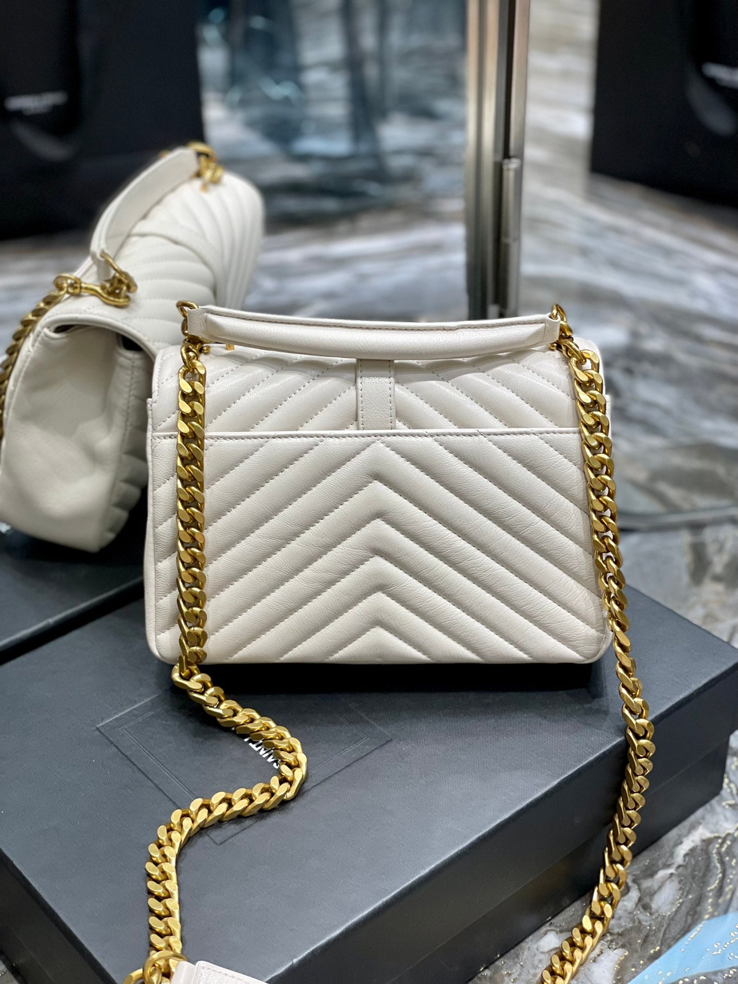 [TOP] Yves Saint Laurent YSL Small College Bag - Off White