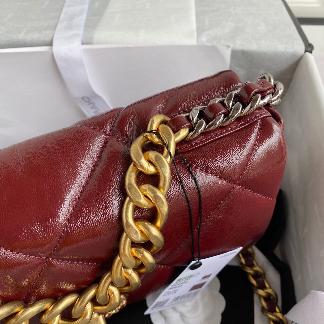 [TOP] CHANEL 19 Bag Aged Skin Wax Maxi 36cm - Burgundy