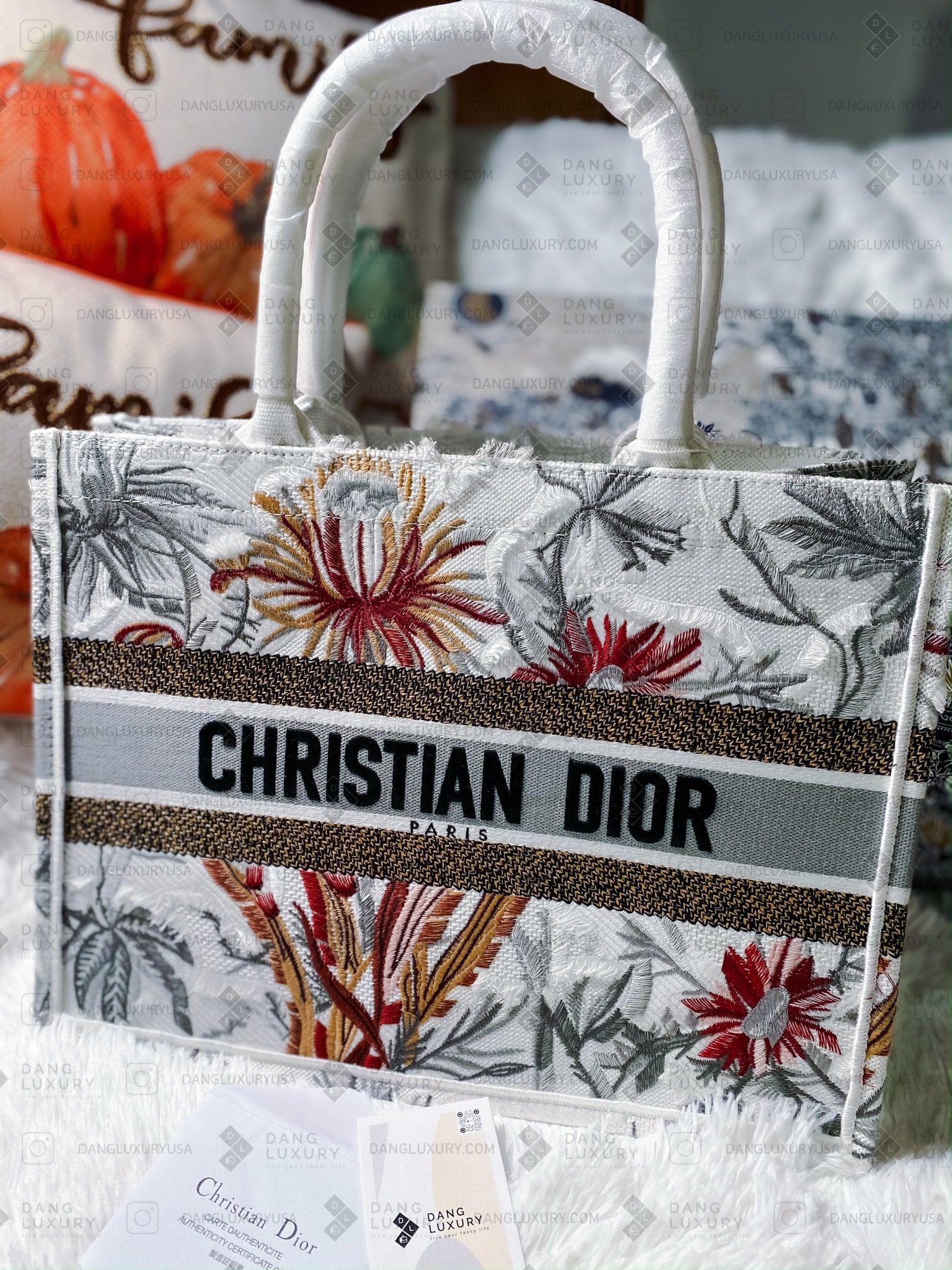[TOP] Christian Dior Book Tote Embroidered Toile De Jouy Small Tropicalia Canvas 26.5cm - Latte Multicolor