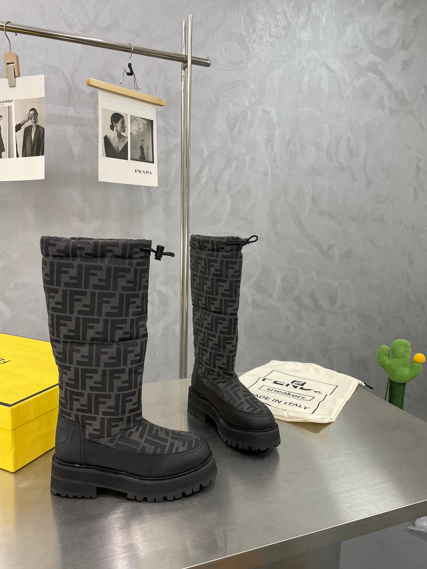 [TOP] FENDI Monogram Quilted Boots