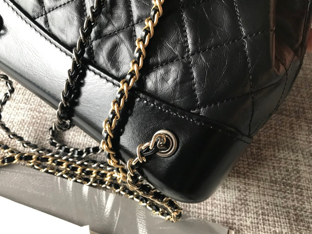 [TOP] CHANEL Gabrielle Quilted Backpack 24*23*11.5 cm - Black