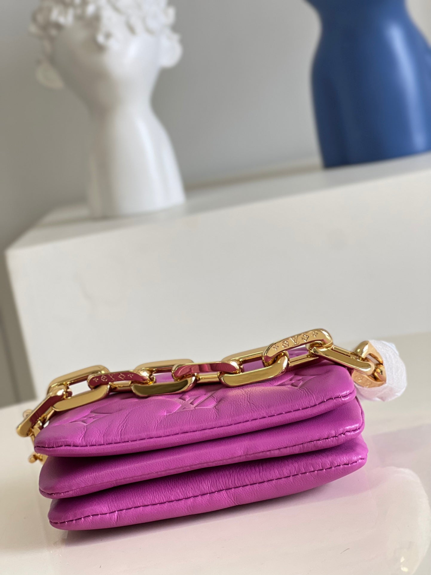 [TOP] Louis Vuitton LV L*V Coussin Belt Bag 26x20x12cm - Pink