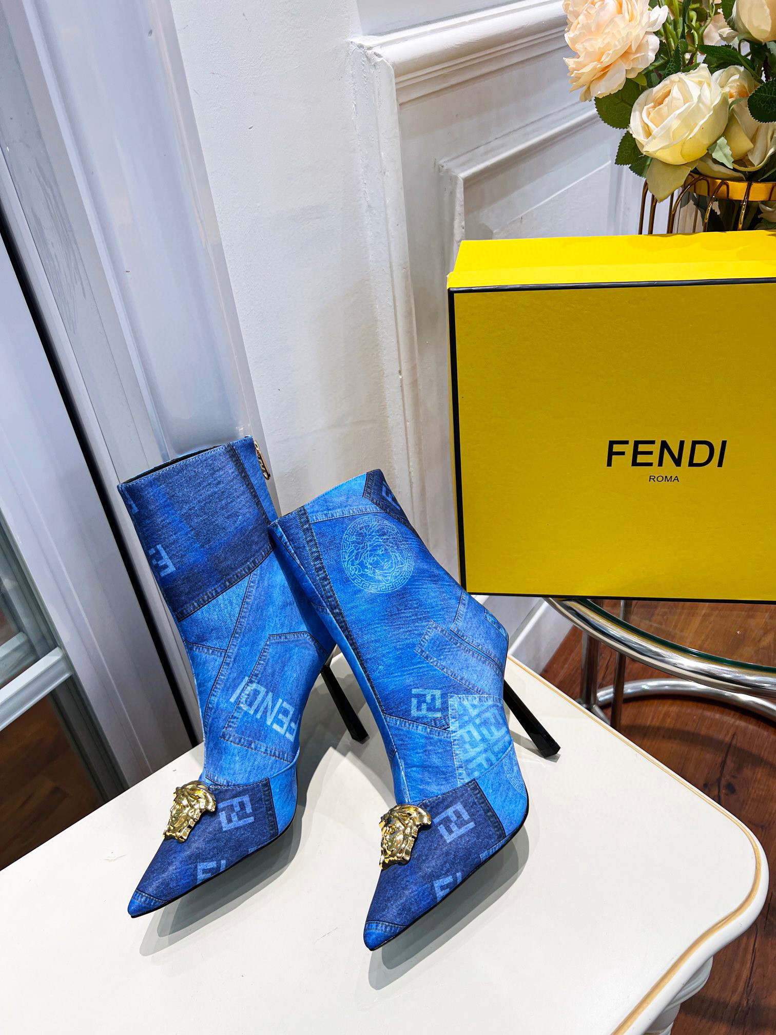 [TOP] FENDI x Versace Denim Boots - Blue & GHW