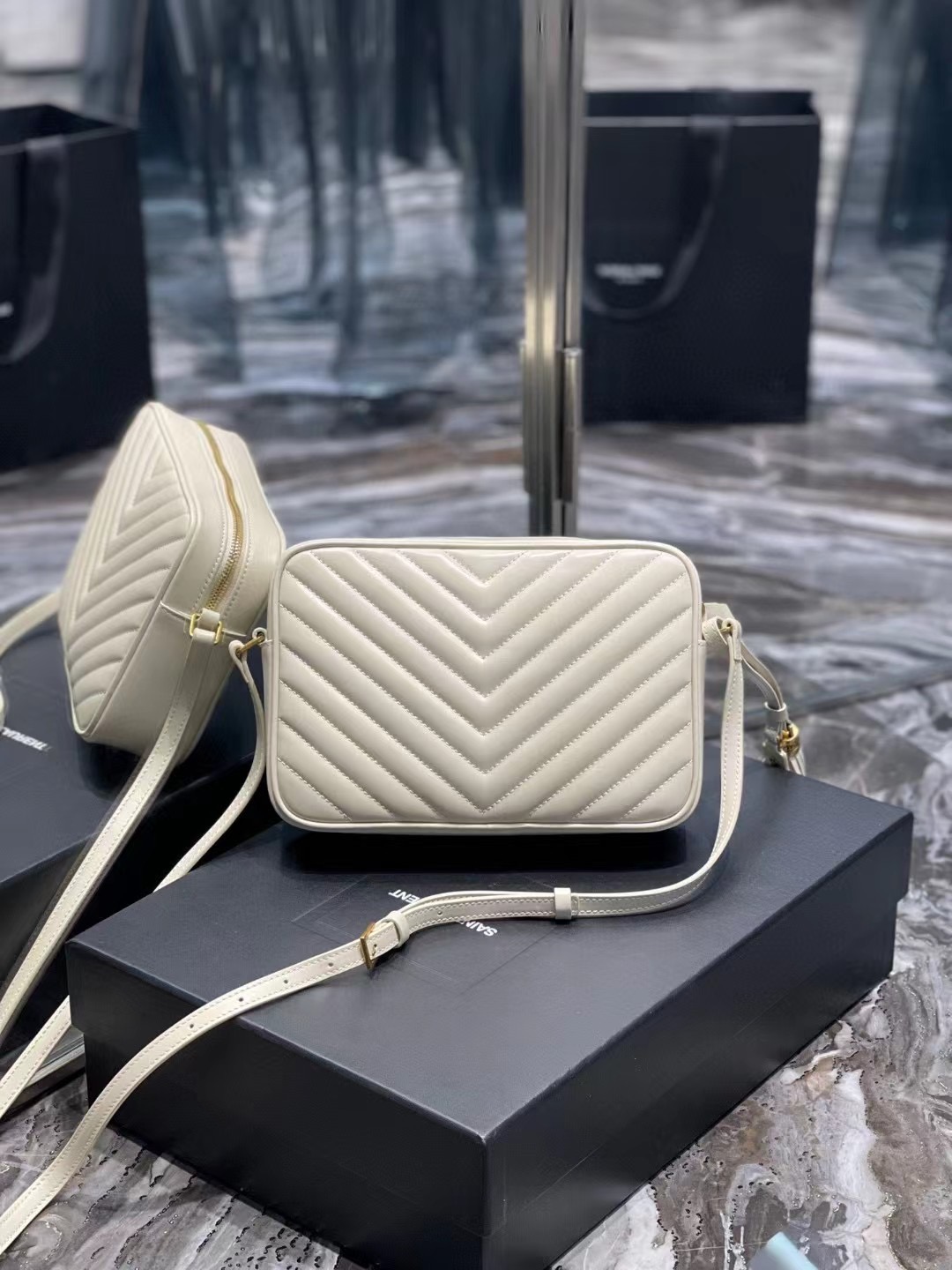 [TOP] Yves Saint Laurent YSL LouLou Camera Bag - White w GHW