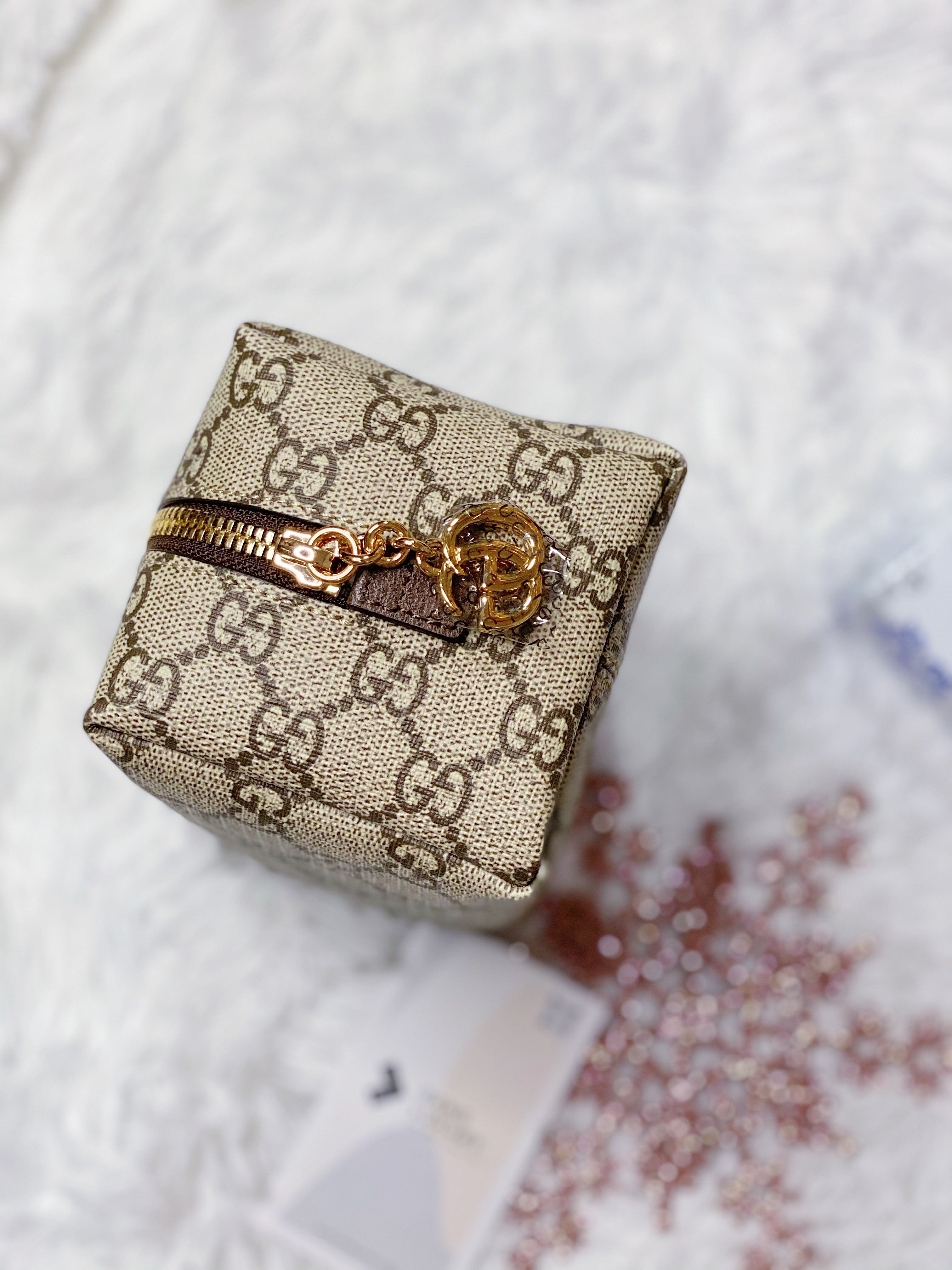 [TOP] GUCCI Cosmetic Case