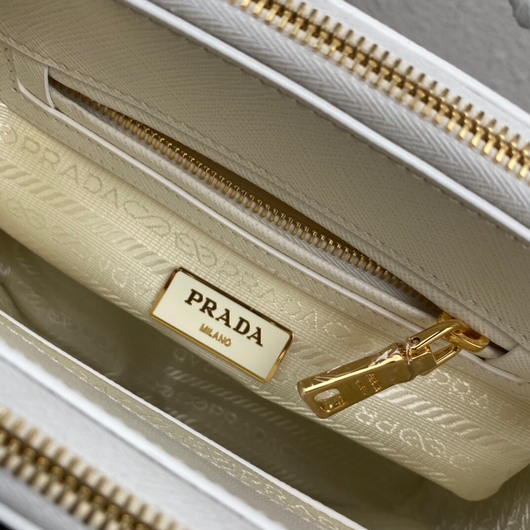 [TOP] PRADA Galleria Mini Saffiano Bag 20x15x9.5cm - White