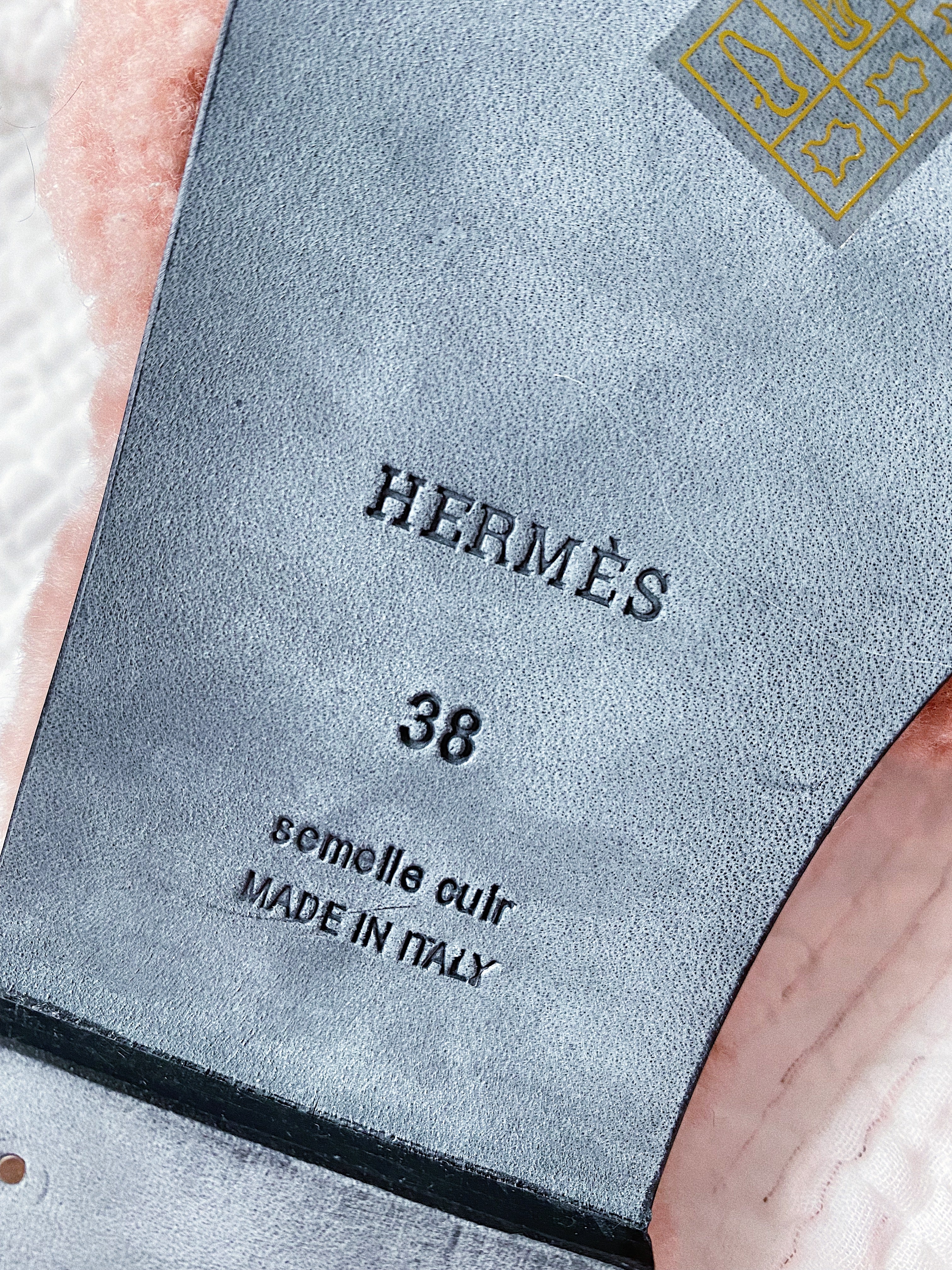 [TOP] HERMES Oran Open Toes Teddy Bear Sandals - Dusty Rose