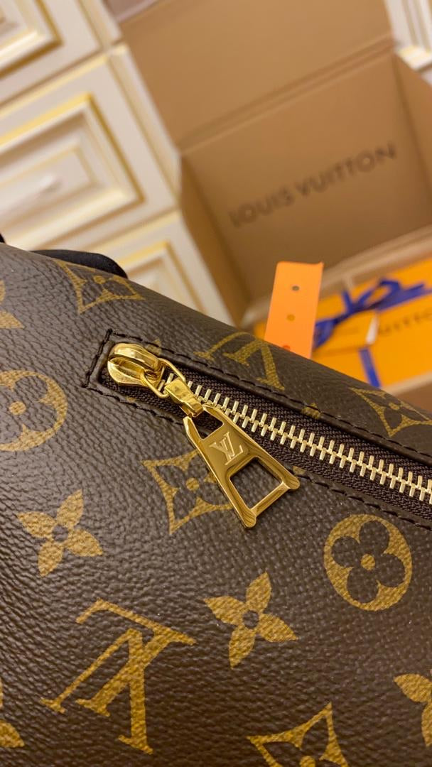 [TOP] Louis Vuitton LV Bumbag Monogram Bag 37x14x13cm - Brown