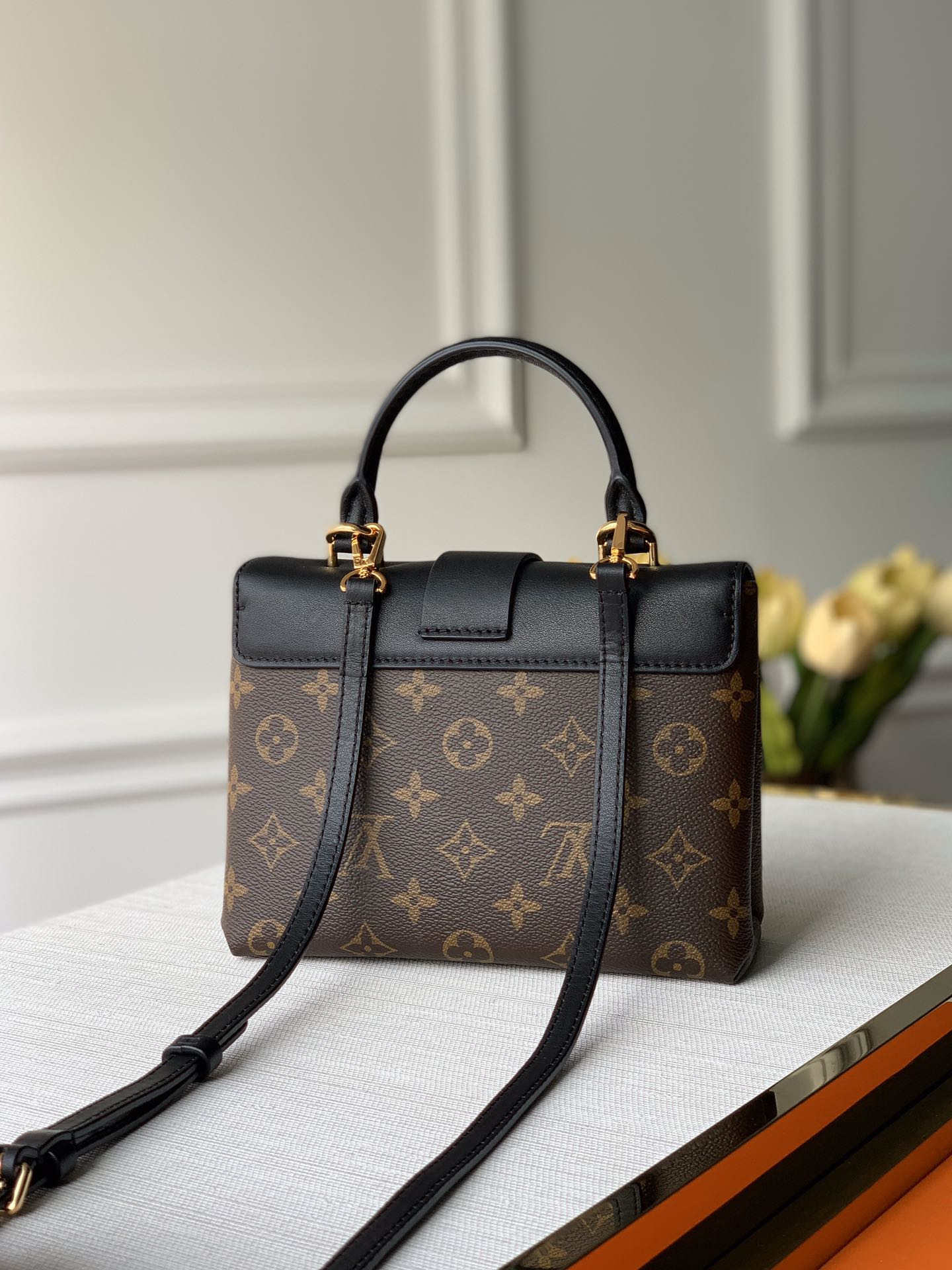 [TOP] Louis Vuitton LV Locky BB Bag Monogram 20.0 x 16.0 x 7.5 cm- Black