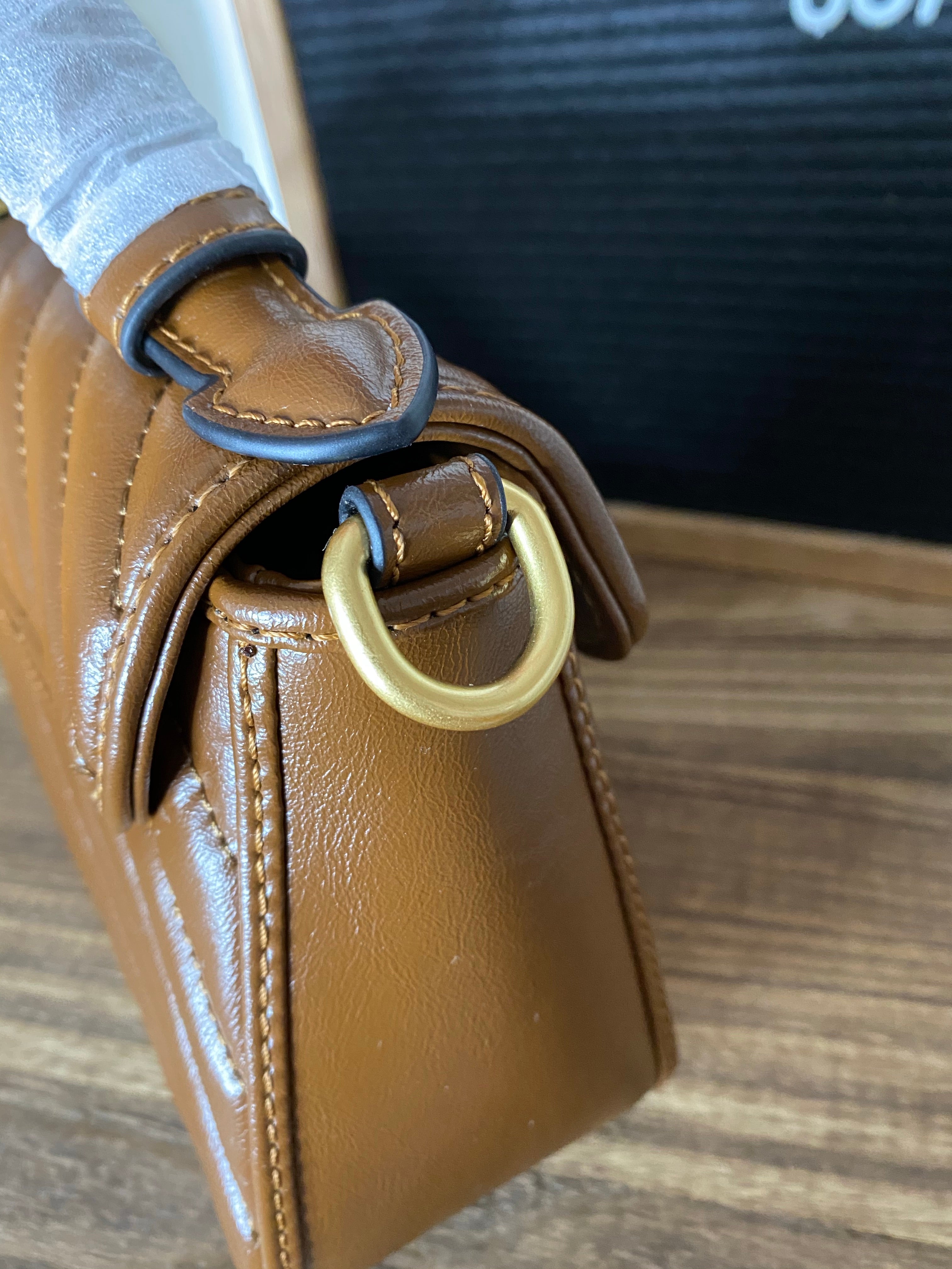 [TOP] GUCCI GG Marmont Bag Top Handle Aged Skin Small 27*13.5*10 - BROWN