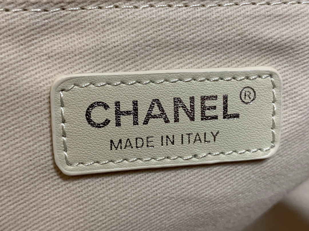 [TOP] CHANEL Deauville 2 in 1 Shoping Tote - Cream