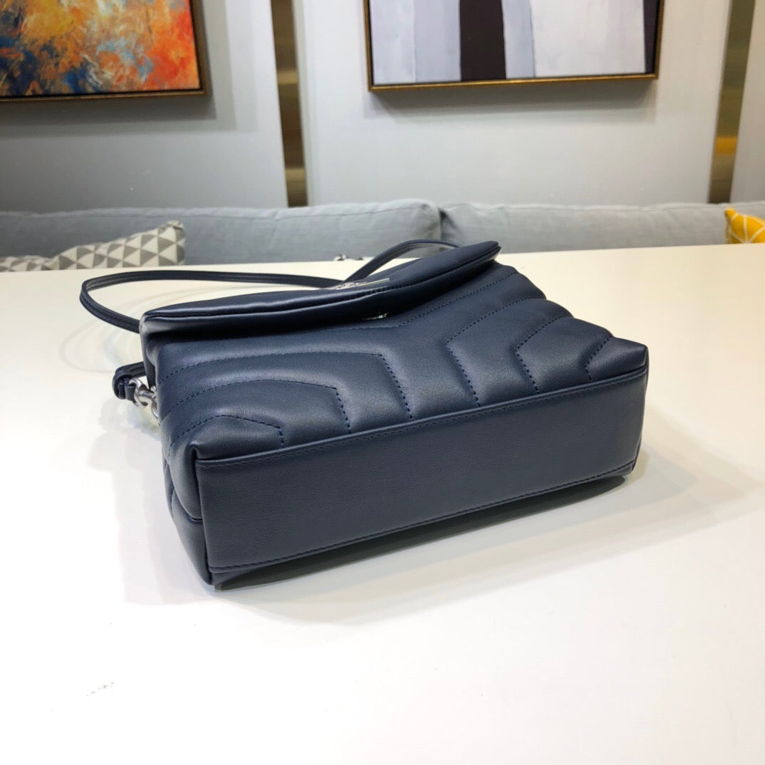 [TOP] Yves Saint Laurent YSL Loulou Toy Bag - Navy Blue SHW