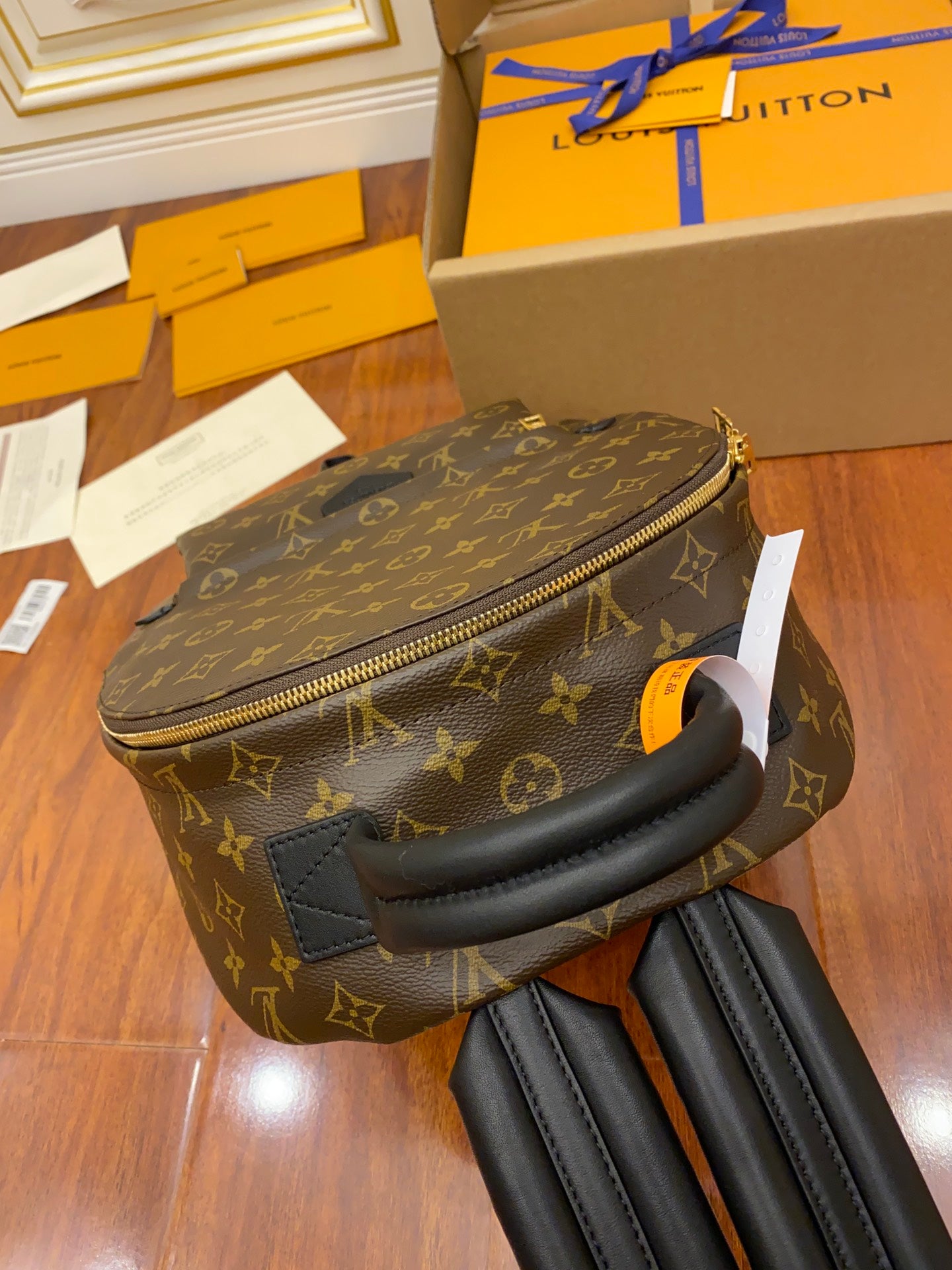 [TOP] Louis Vuitton LV £V Monogram Palm Spring Backpack 30x33x16cm- GM