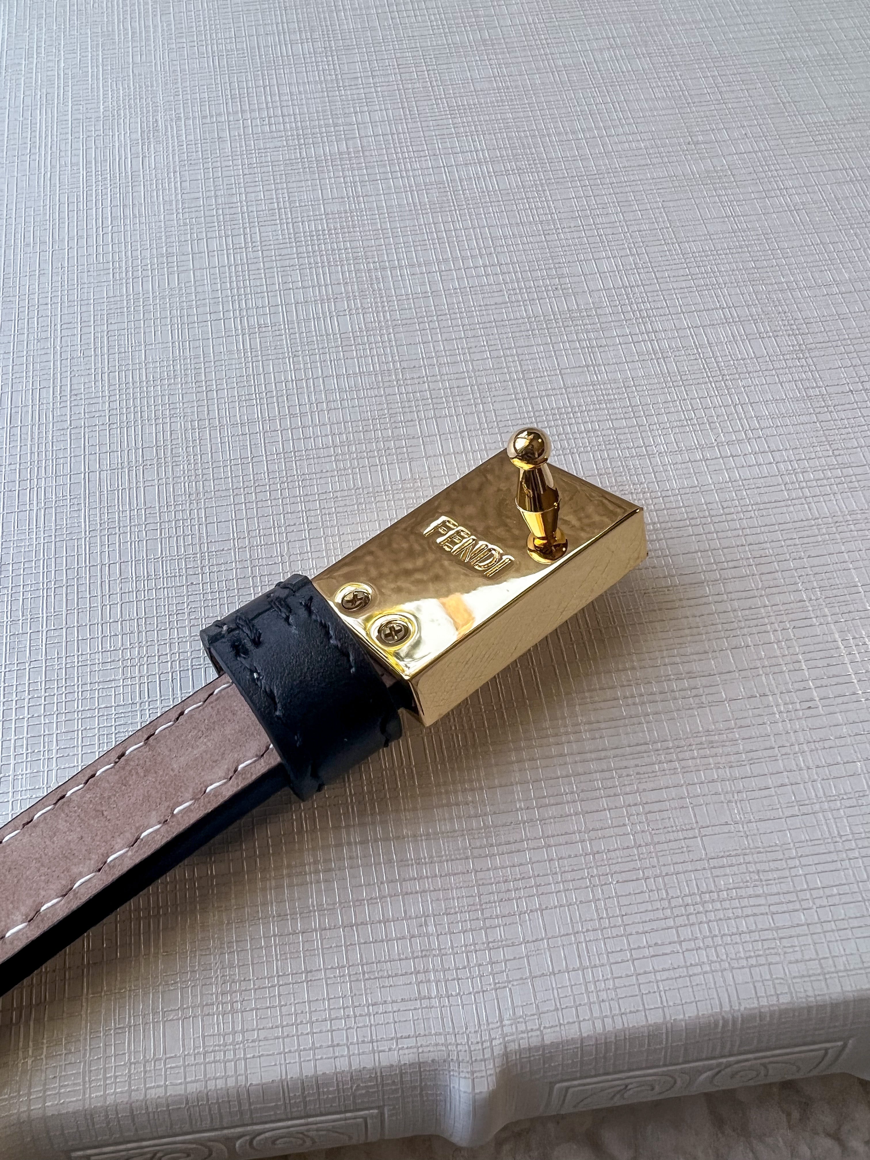 [TOP] FENDI  Women Thin Baguette Waist Belt - Black