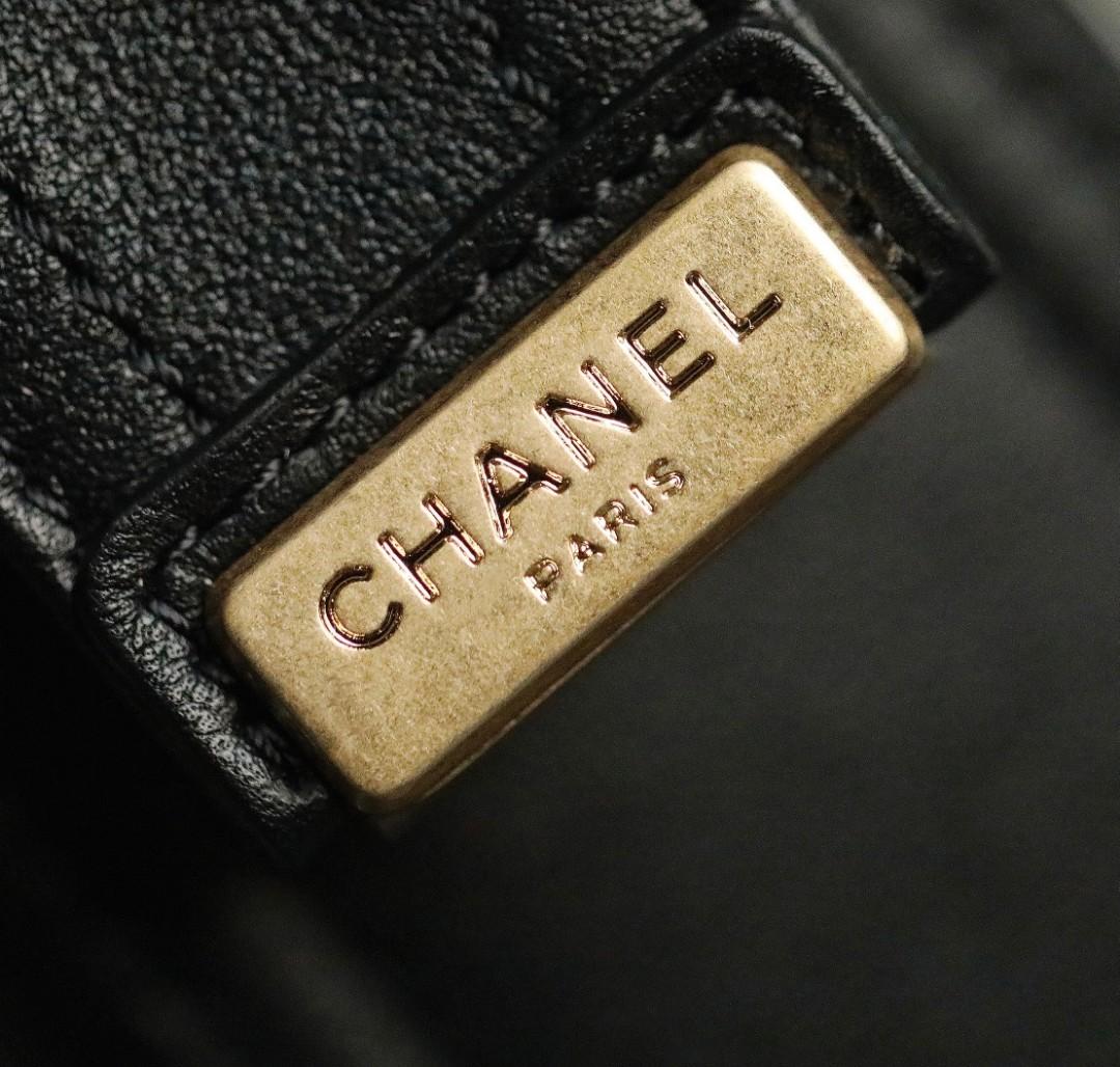 [TOP] CHANEL Hobo Quilted Bag 28CM - Black