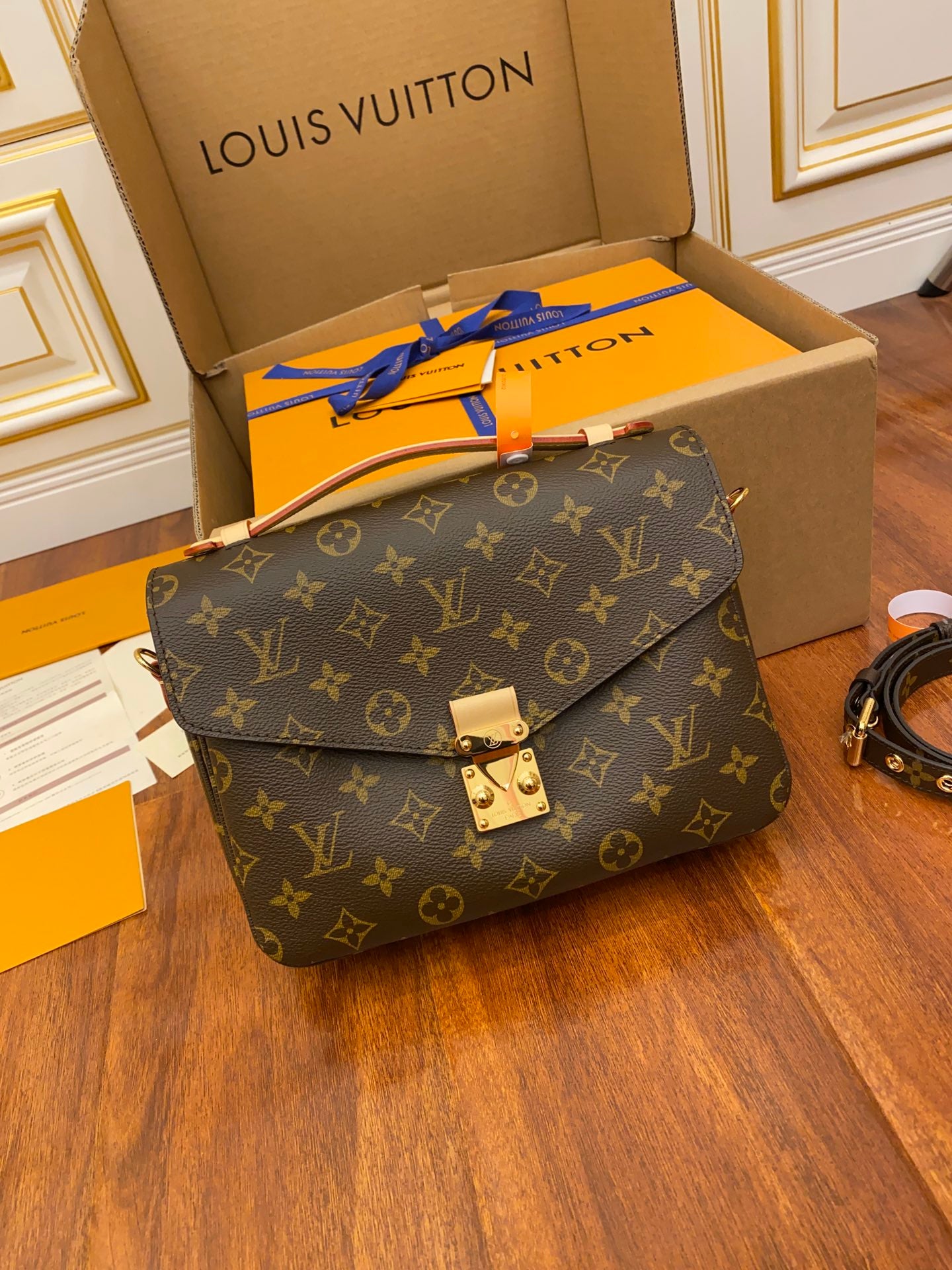 [TOP] Louis Vuitton LV Metis Monogram Bag 25X19X7cm-Brown