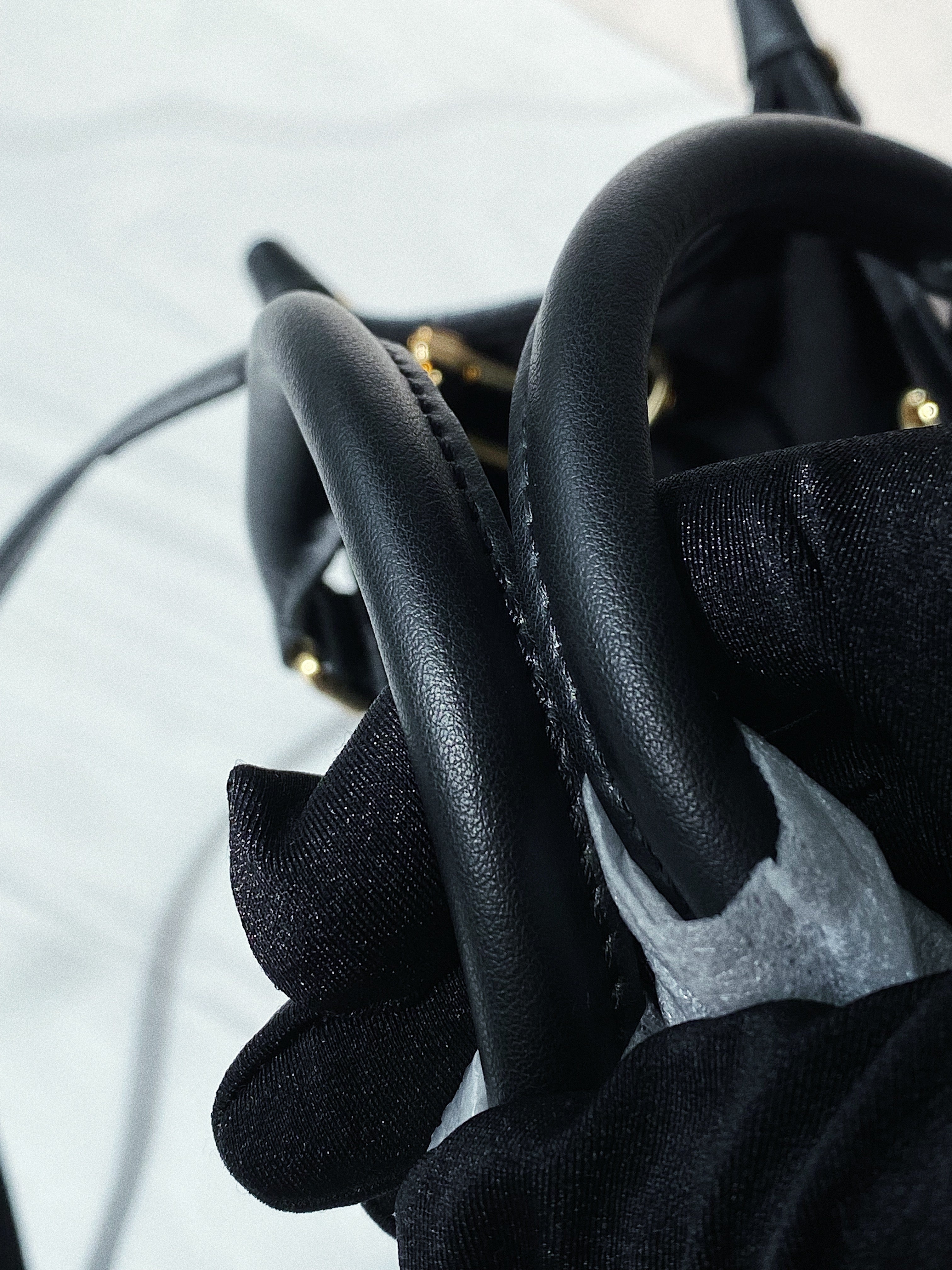 [TOP] Louis Vuitton LV On The Go Empreinte PM 25X19X11.5cm- Black