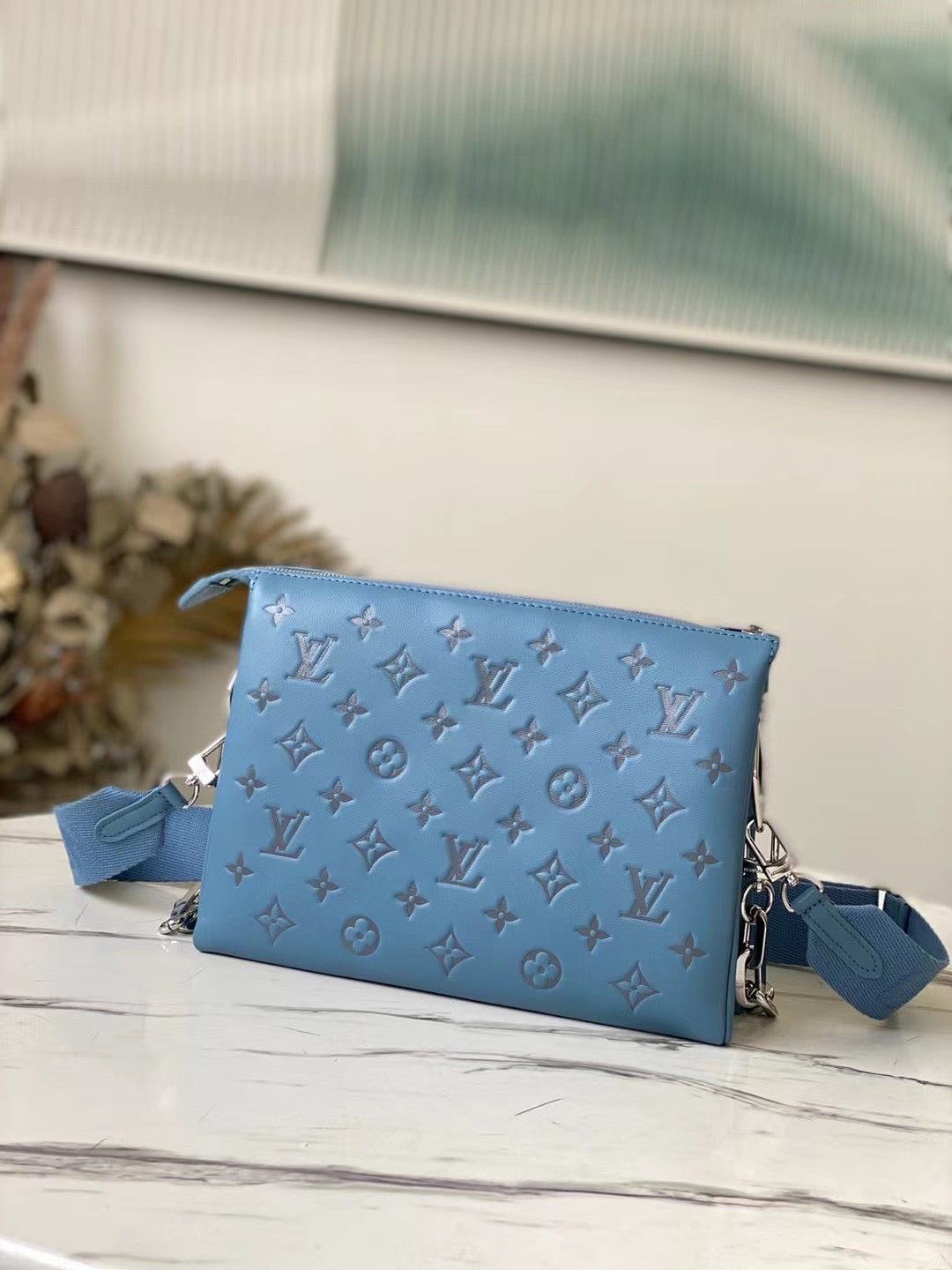 [TOP] Louis Vuitton LV £V Coussin 26x20x12cm - Blue