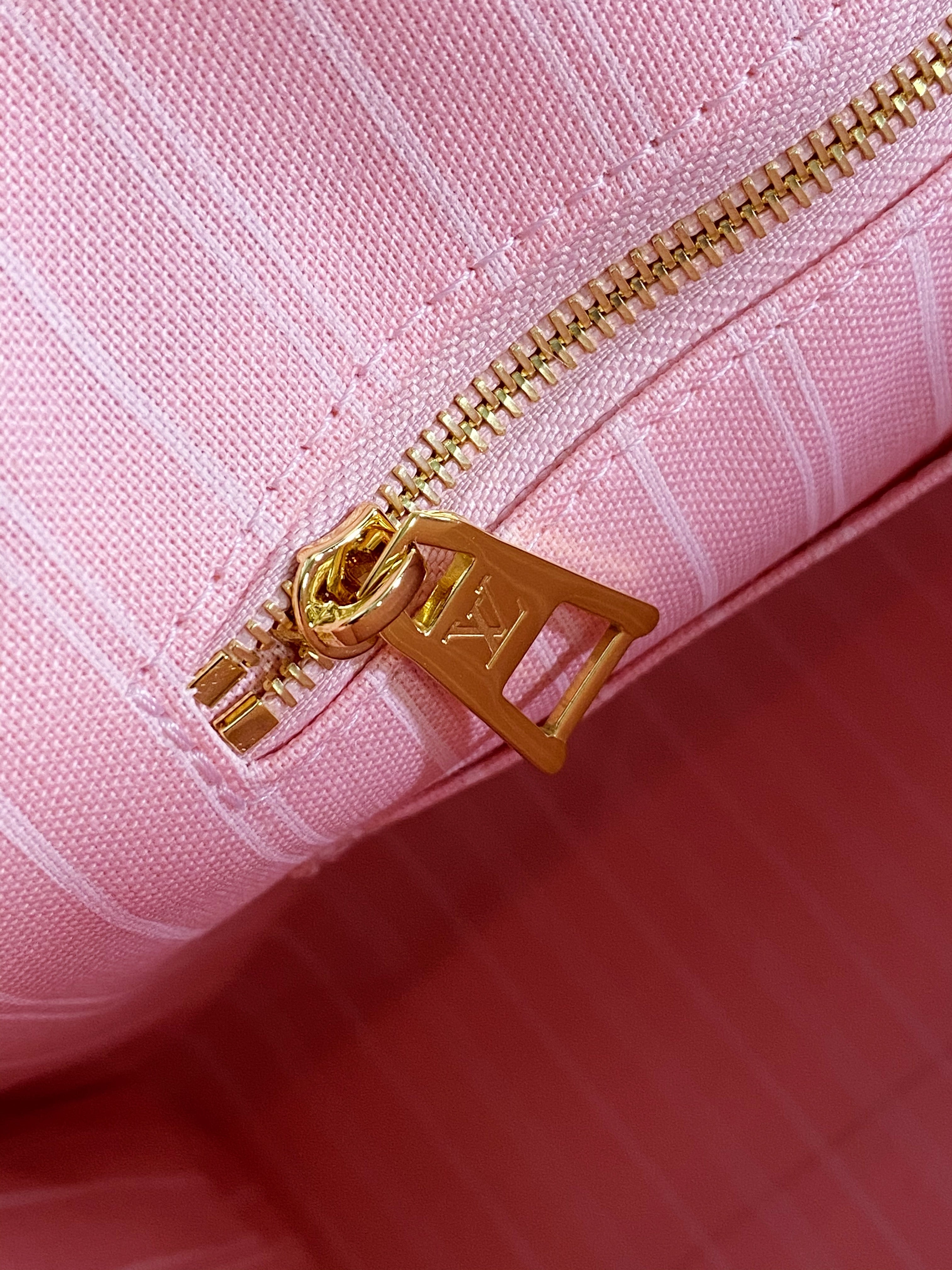 [TOP] Louis Vuitton LV On The Go GM By The Pool 41x34x19cm - Pink