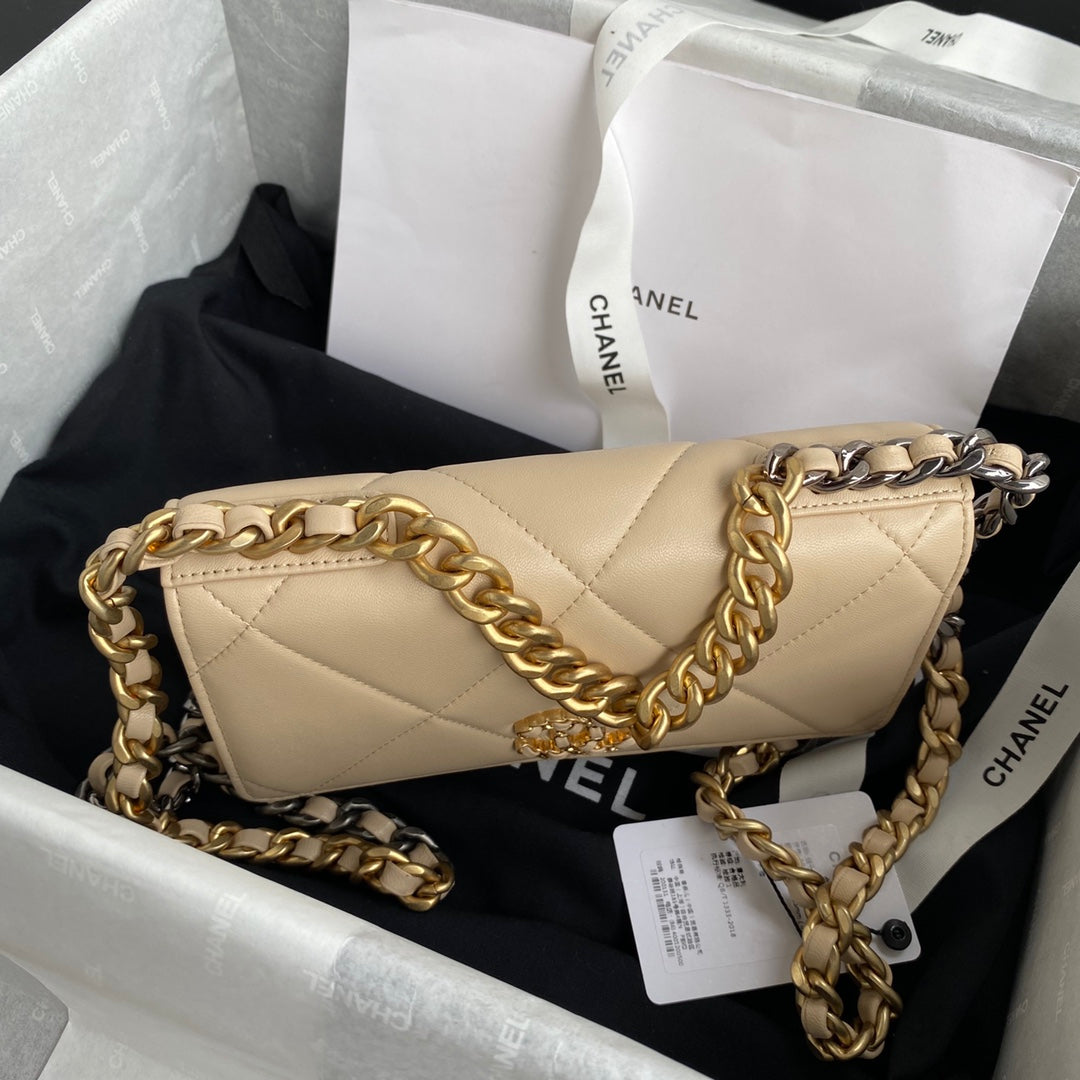 [TOP] CHANEL 19 WOC Bag - Beige