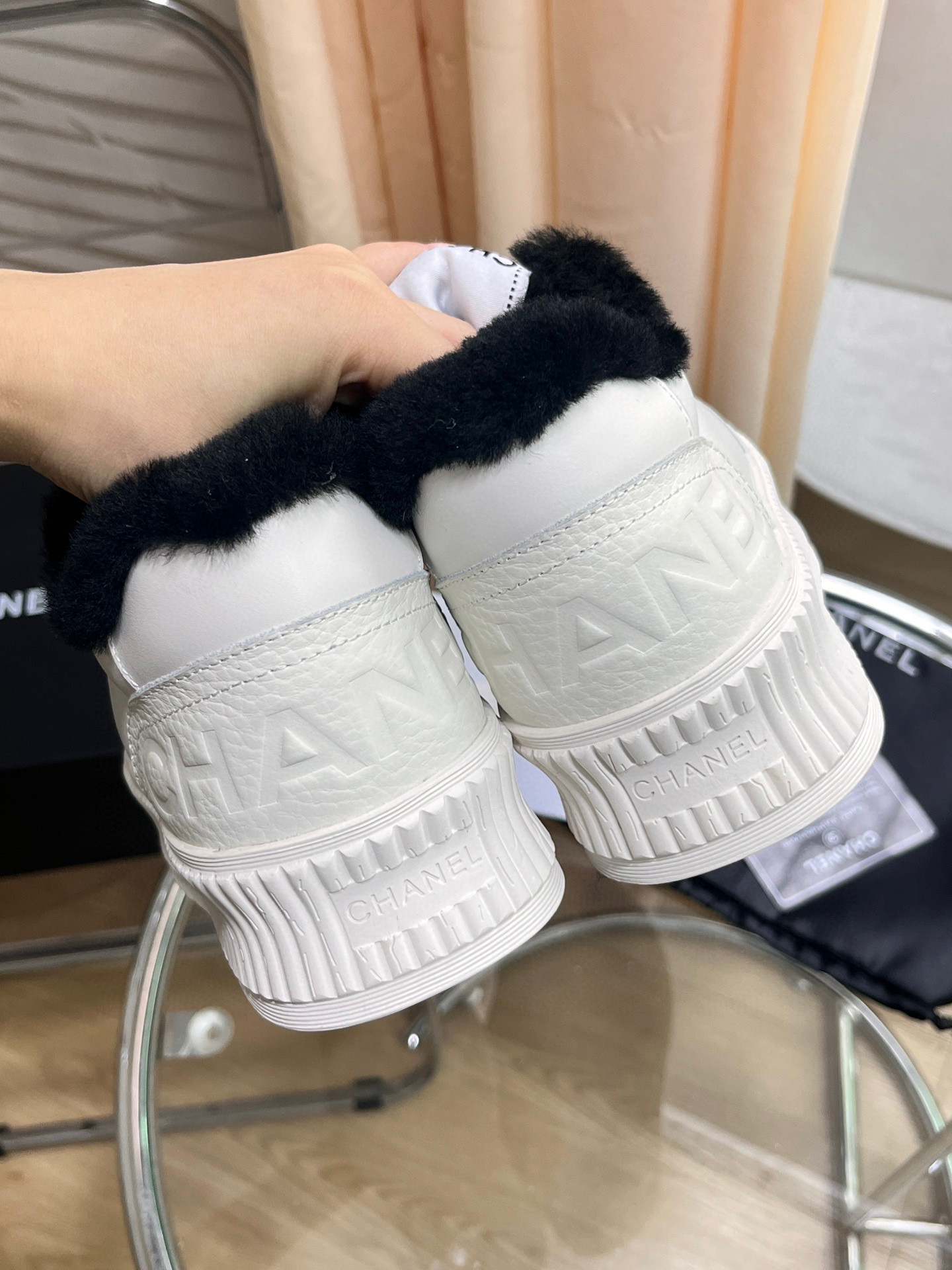 [TOP] CHANEL Two Tone Sneaker with Fur Trim - Black/White/Pink