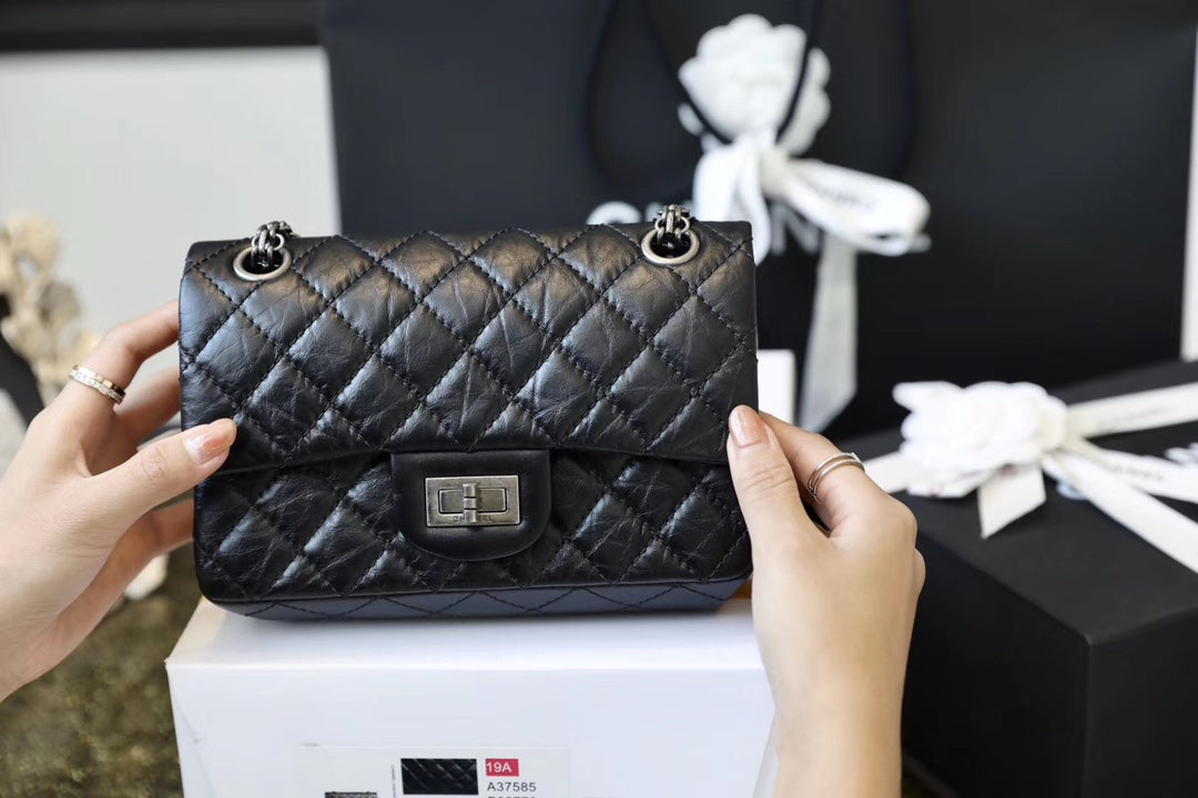 [TOP] CHANEL 2.55 Reissue Bag Small 20cm- Black & SHW
