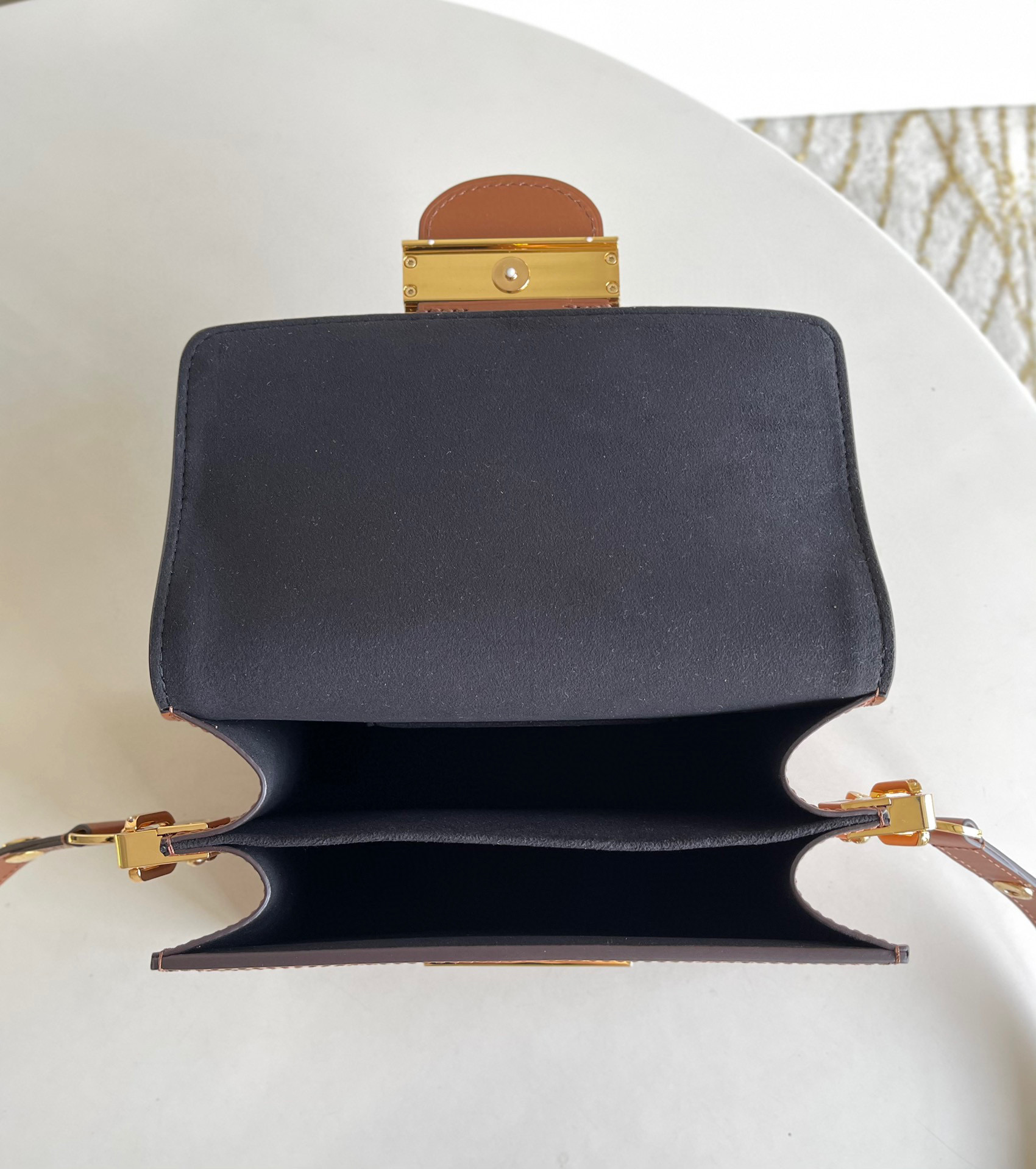 [TOP] Louis Vuitton LV Dauphine Bag Mini - Monogram