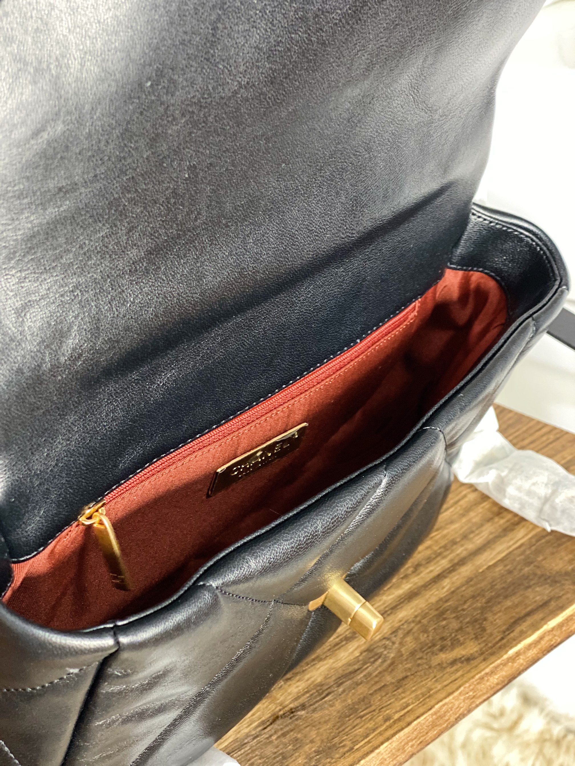 [TOP] CHANEL 19 Bag Lambskin 26cm/36cm - Black