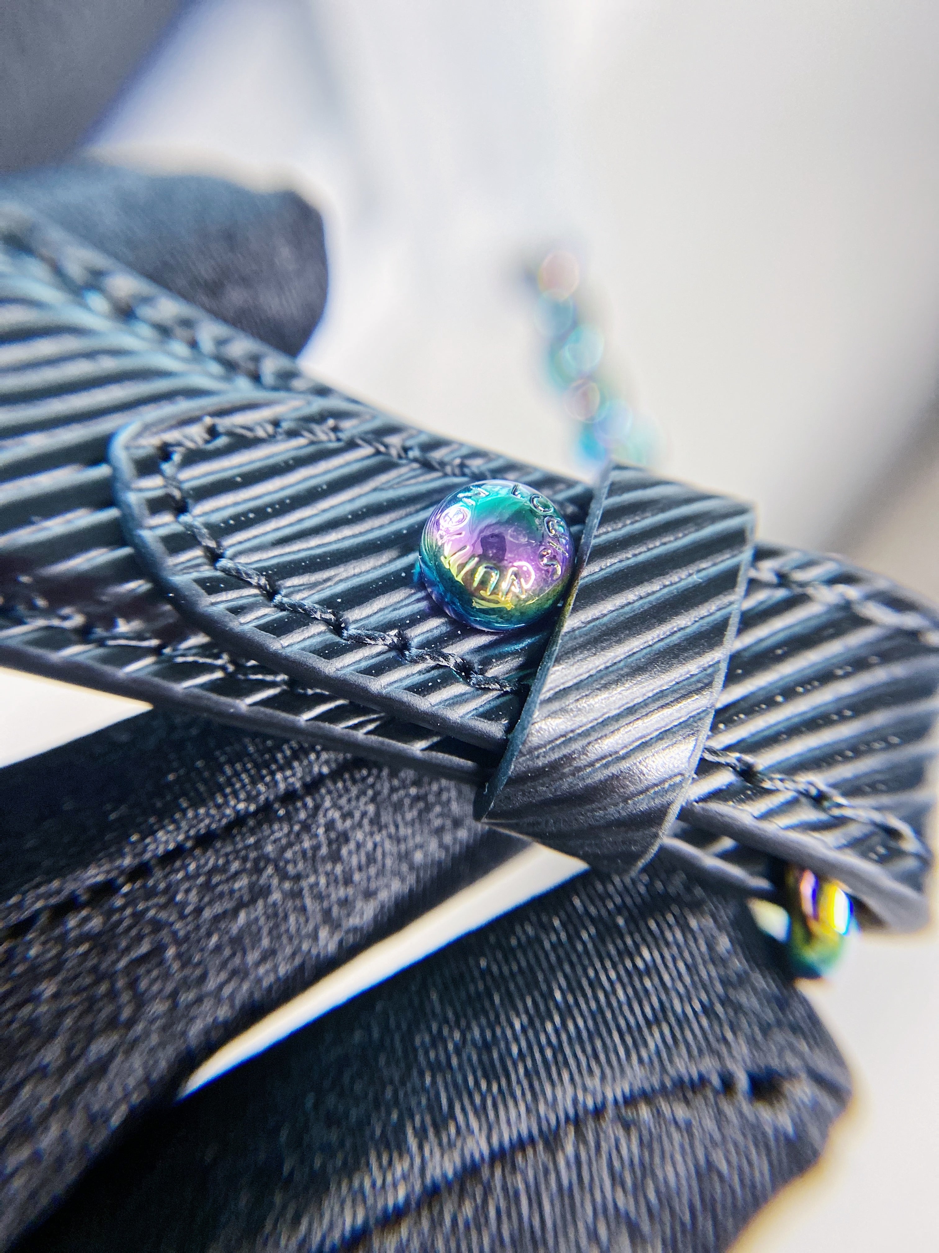 [TOP] Louis Vuitton LV £V Epi Twist Chain Bag 23X17X9.5CM - BLACK