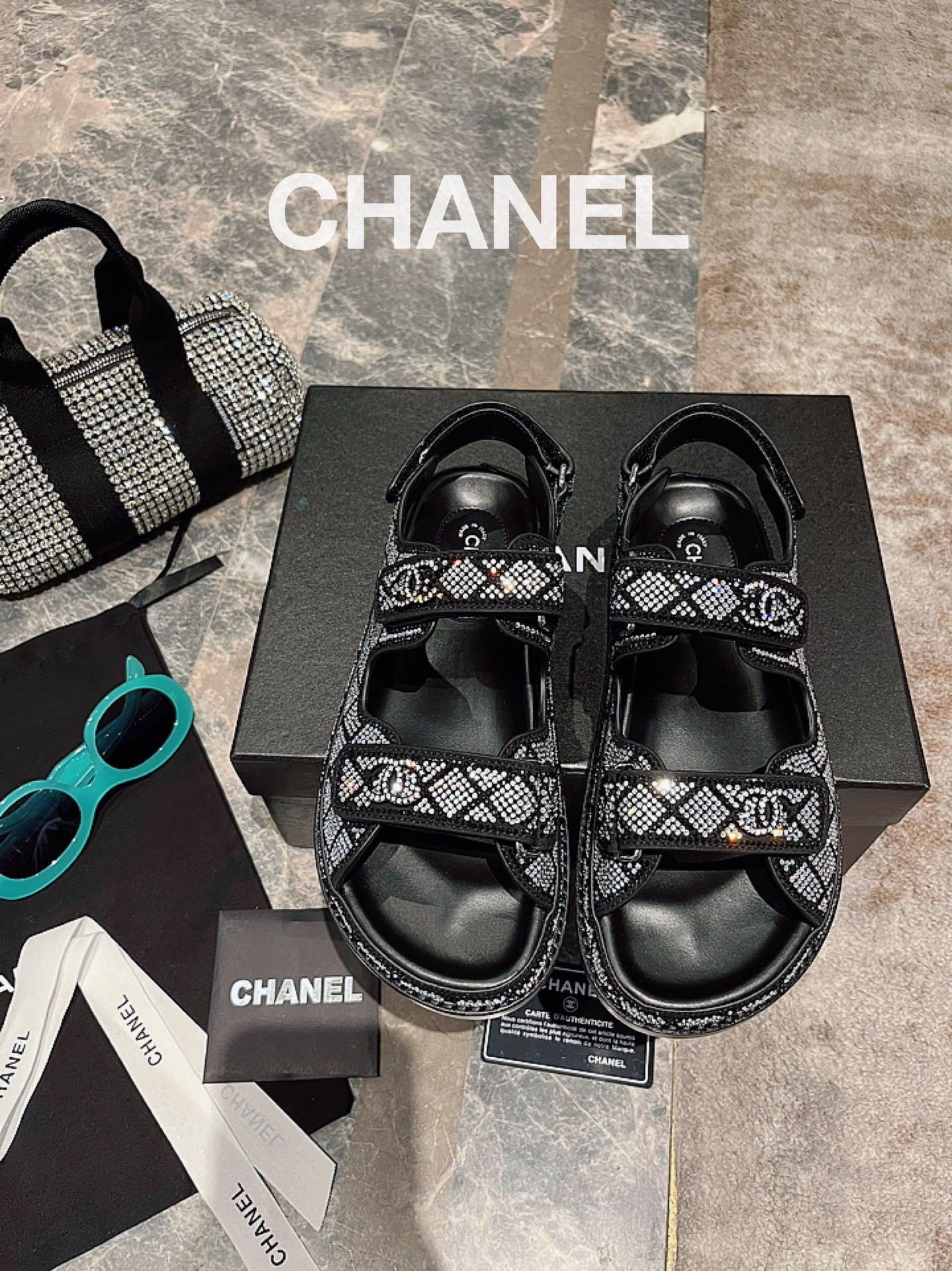 [TOP] CHANEL 22ss Velcro Beach Sandals - Black
