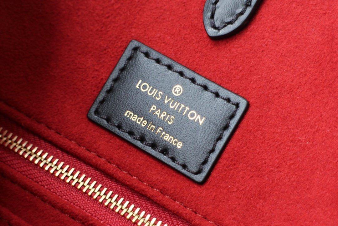 [TOP] Louis Vuitton LV On The Go Giant Empreinte MM 35x27x14cm- Black and Creme