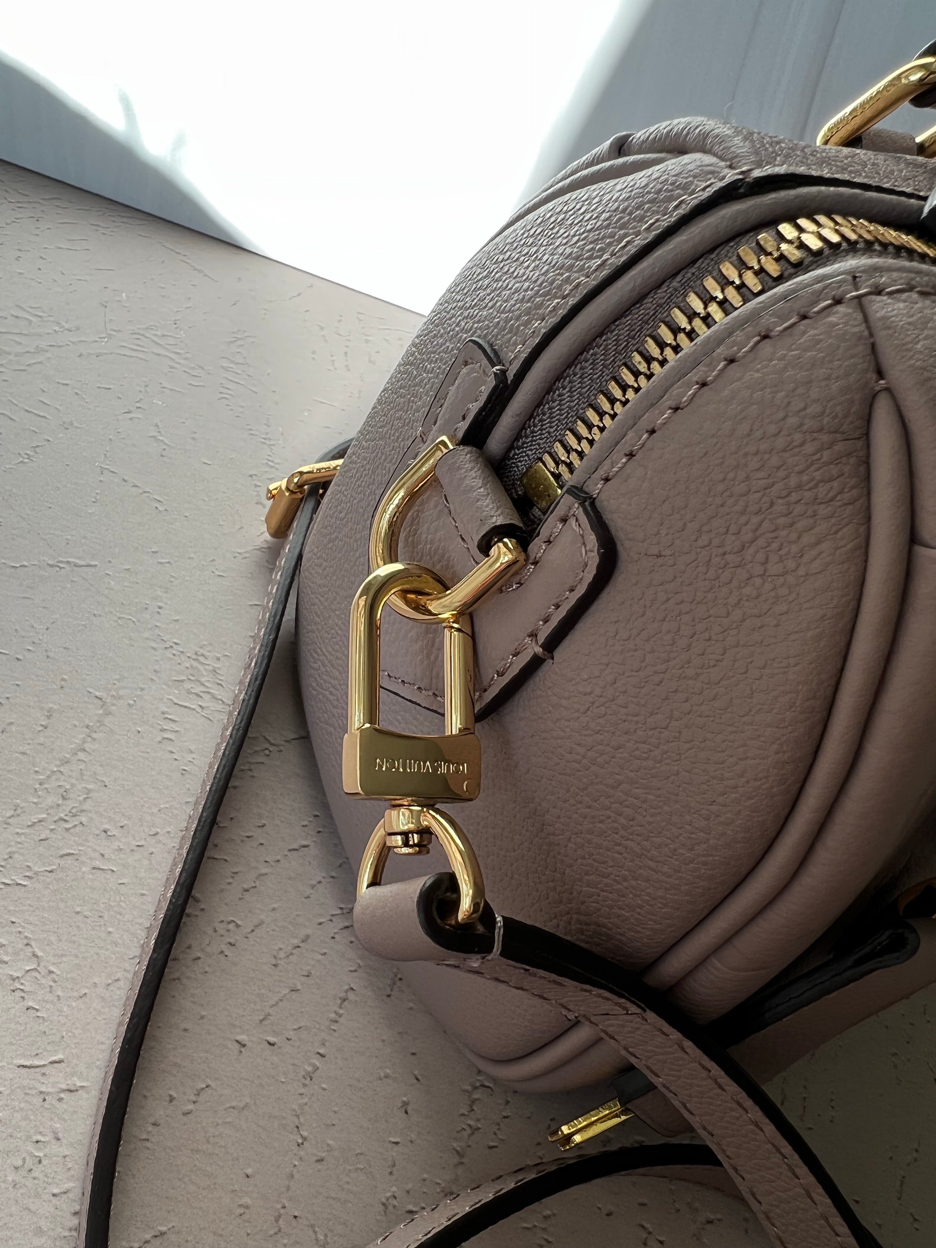 [TOP] Louis Vuitton LV  Speedy Bag 20x13.5x12cm - Turtle Dove