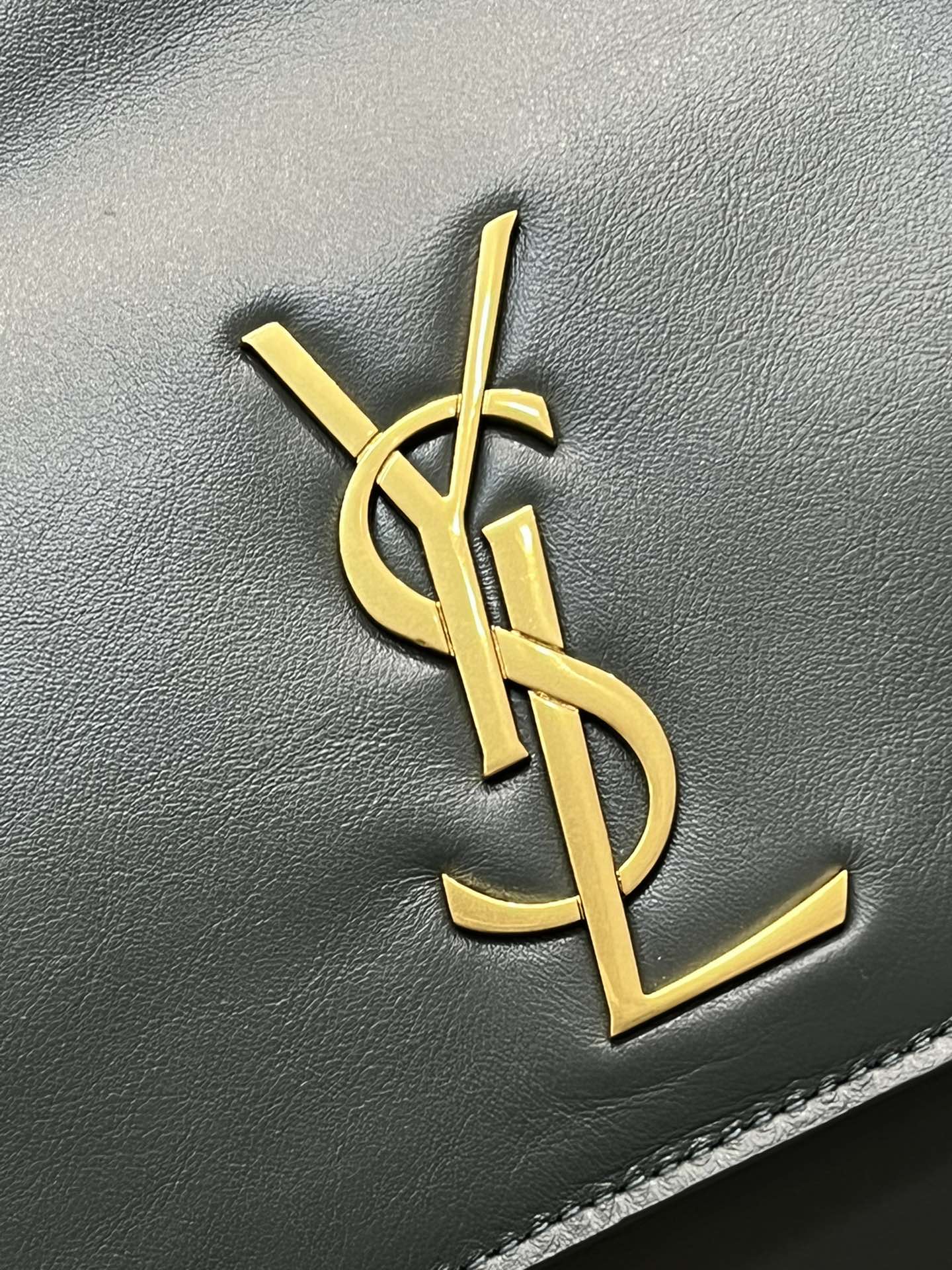[TOP] Yves Saint Laurent YSL Kate Reversible Suede Bag - Deep Green