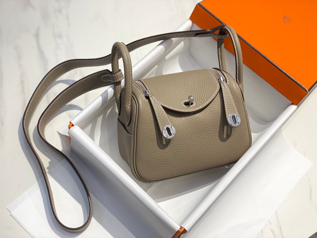 [TOP] HERMES Lindy Mini Bag 20cm  - Turtle Dove